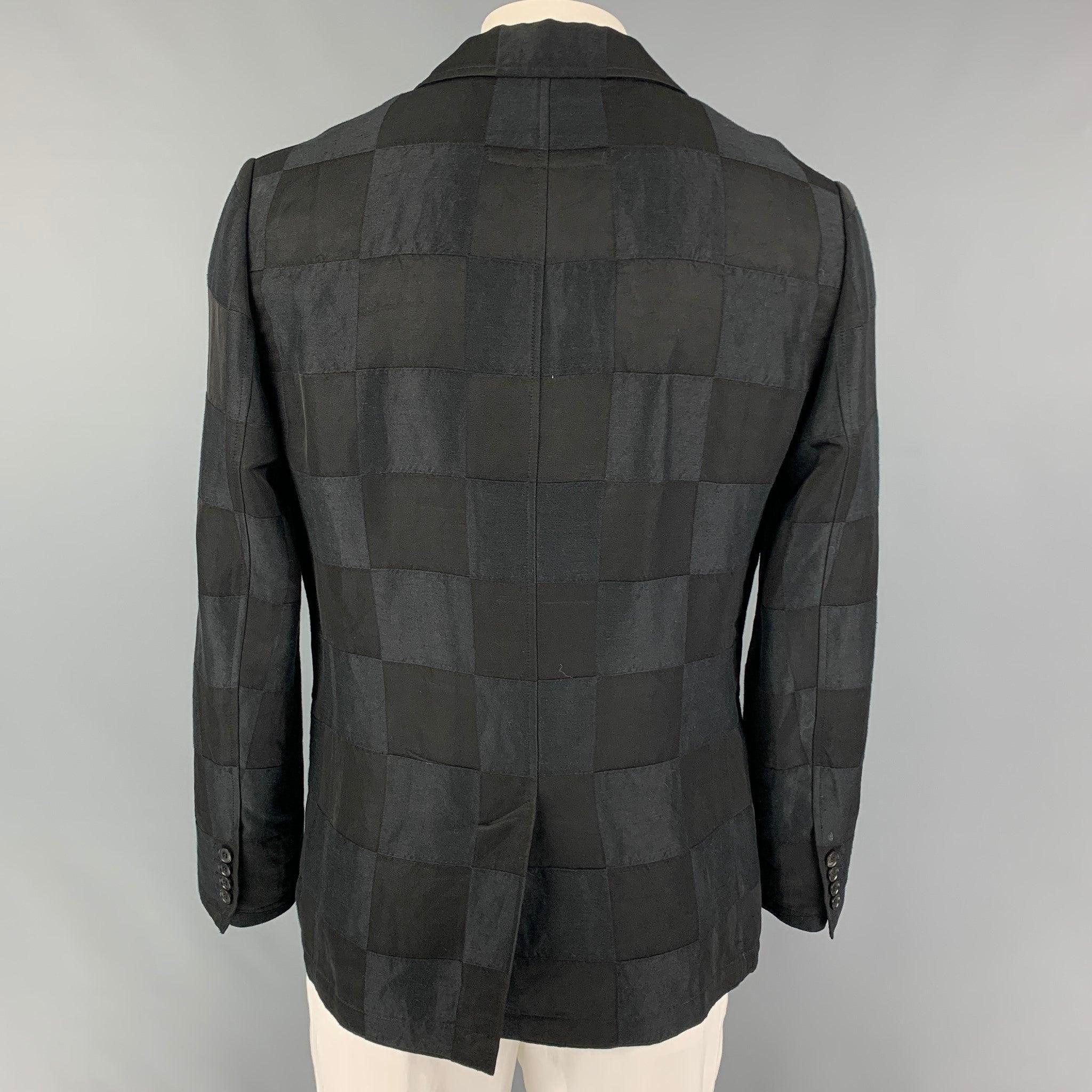 JOHN VARVATOS Size 42 Black Checkered Notch Lapel Sport Coat In Good Condition For Sale In San Francisco, CA