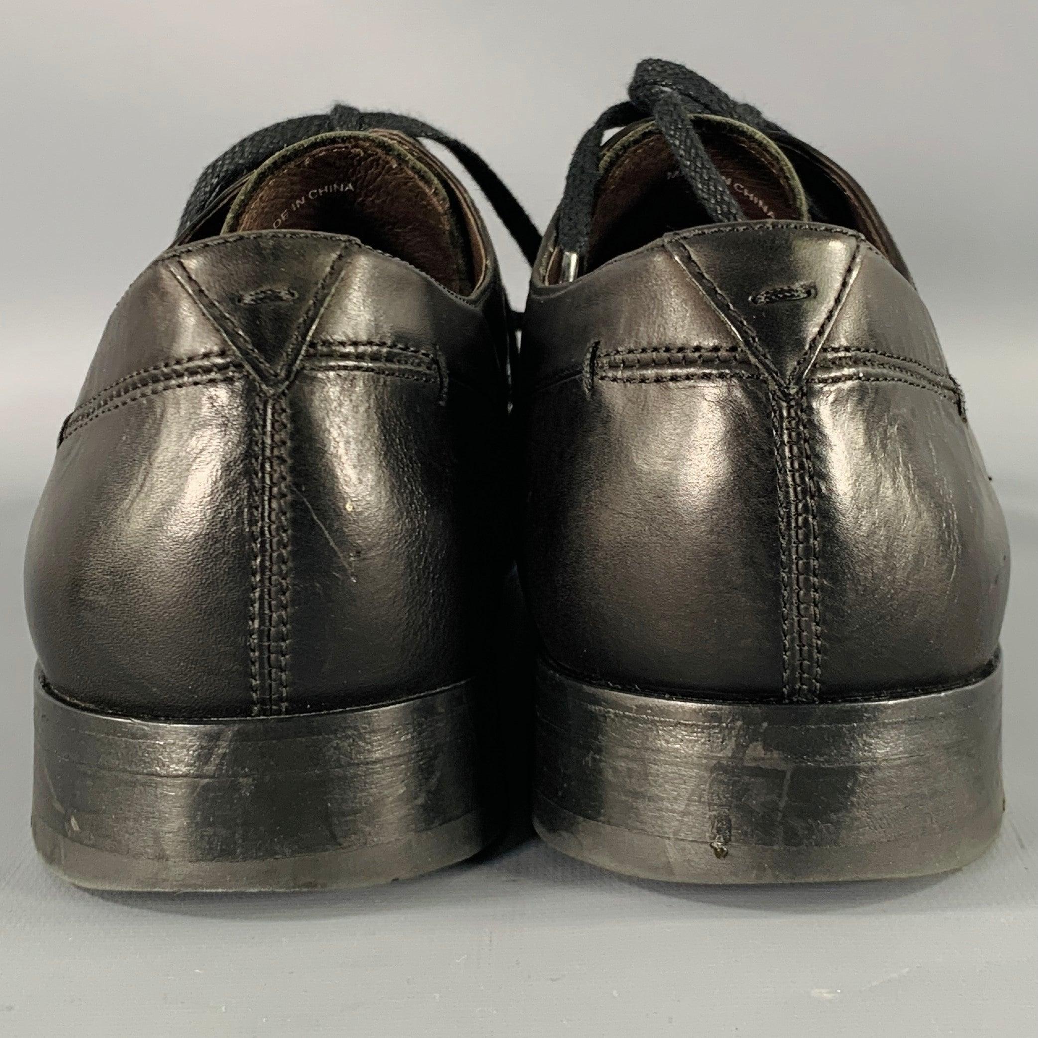 JOHN VARVATOS Size 9.5 Black Leather Derby Lace-Up Shoes In Excellent Condition For Sale In San Francisco, CA