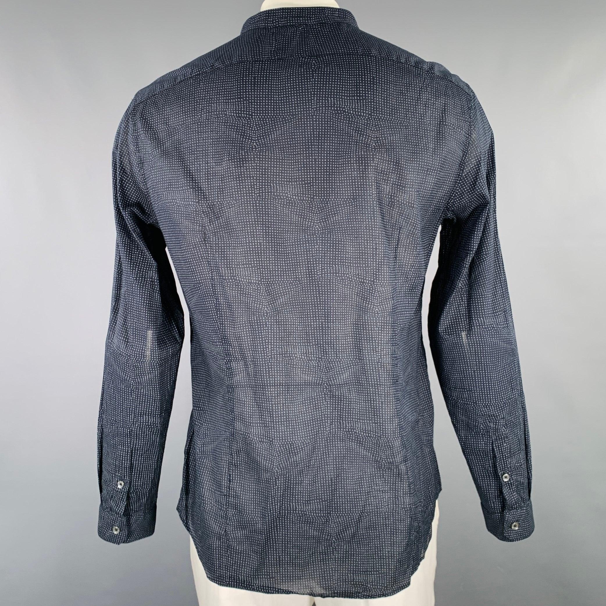JOHN VARVATOS Size L Navy Grey Cross Cotton Collarless Long Sleeve Shirt In Excellent Condition For Sale In San Francisco, CA