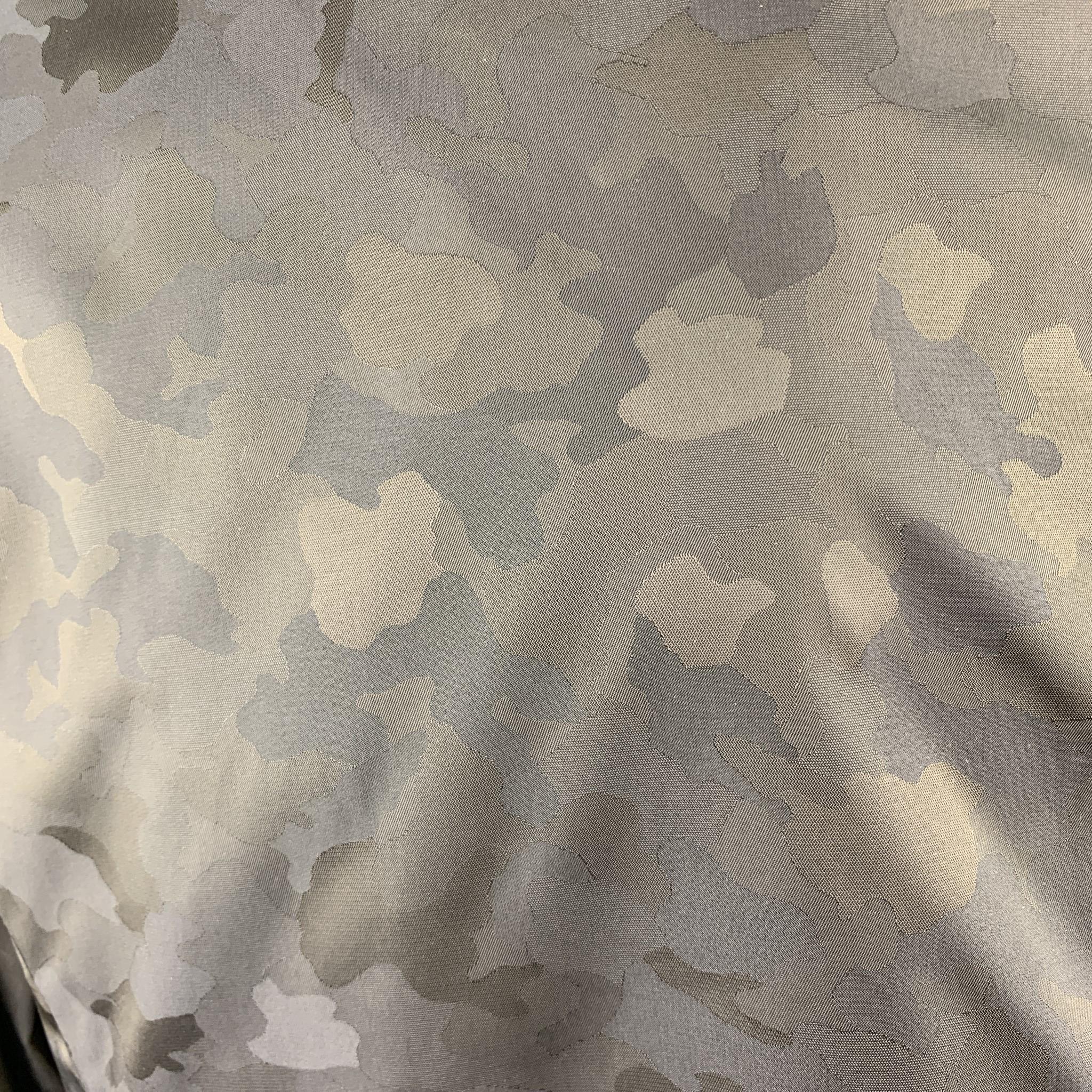 JOHN VARVATOS Size L Olive Camouflage Windbreaker Snap Jacket 1