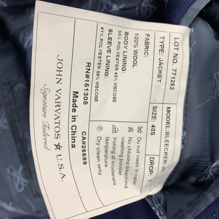 JOHN VARVATOS * U.S.A. Size 40 Short Navy Window Pane Wool Sport Coat For Sale 2