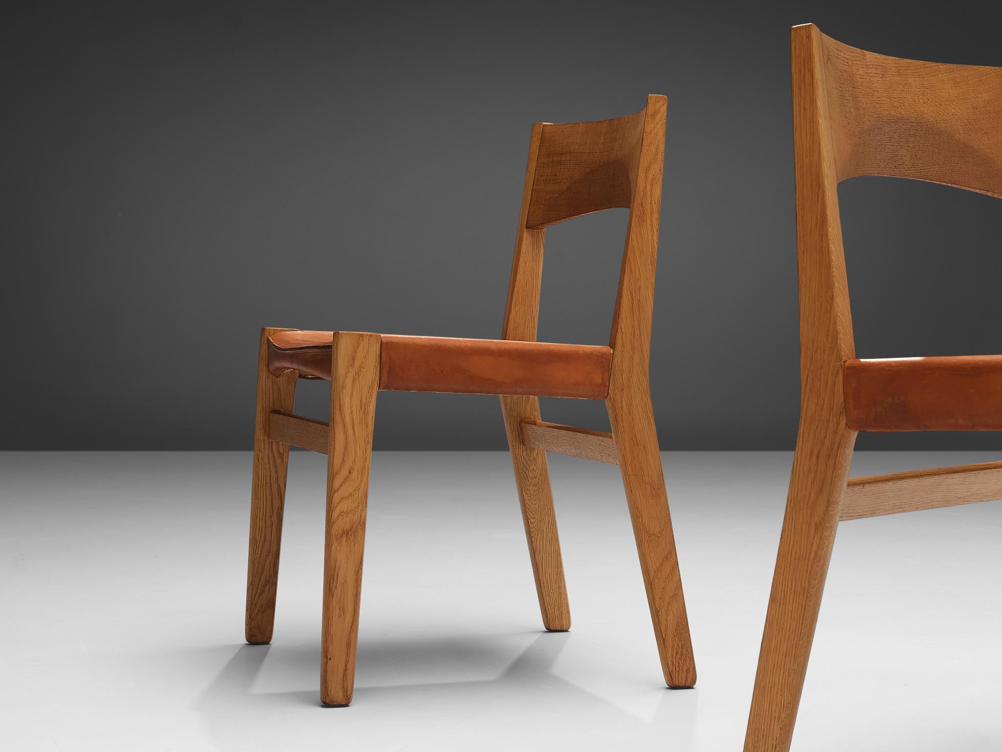 John Vedel-Rieper Set of 12 Dining Chairs in Oak and Leather 7