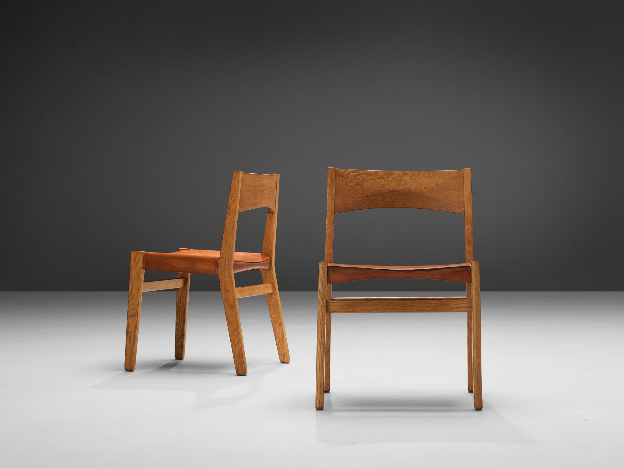 John Vedel-Rieper Set of 12 Dining Chairs in Oak and Leather 3
