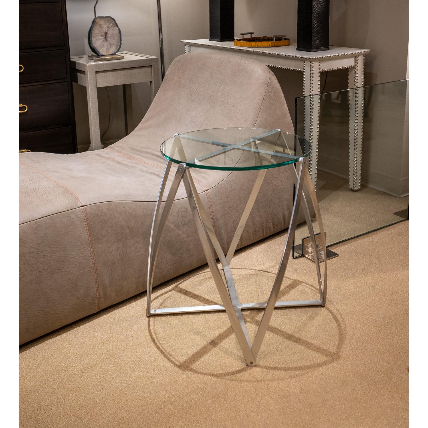 John Vesey Sculptural Aluminum and Glass End Table 1970s In Excellent Condition For Sale In New York, NY