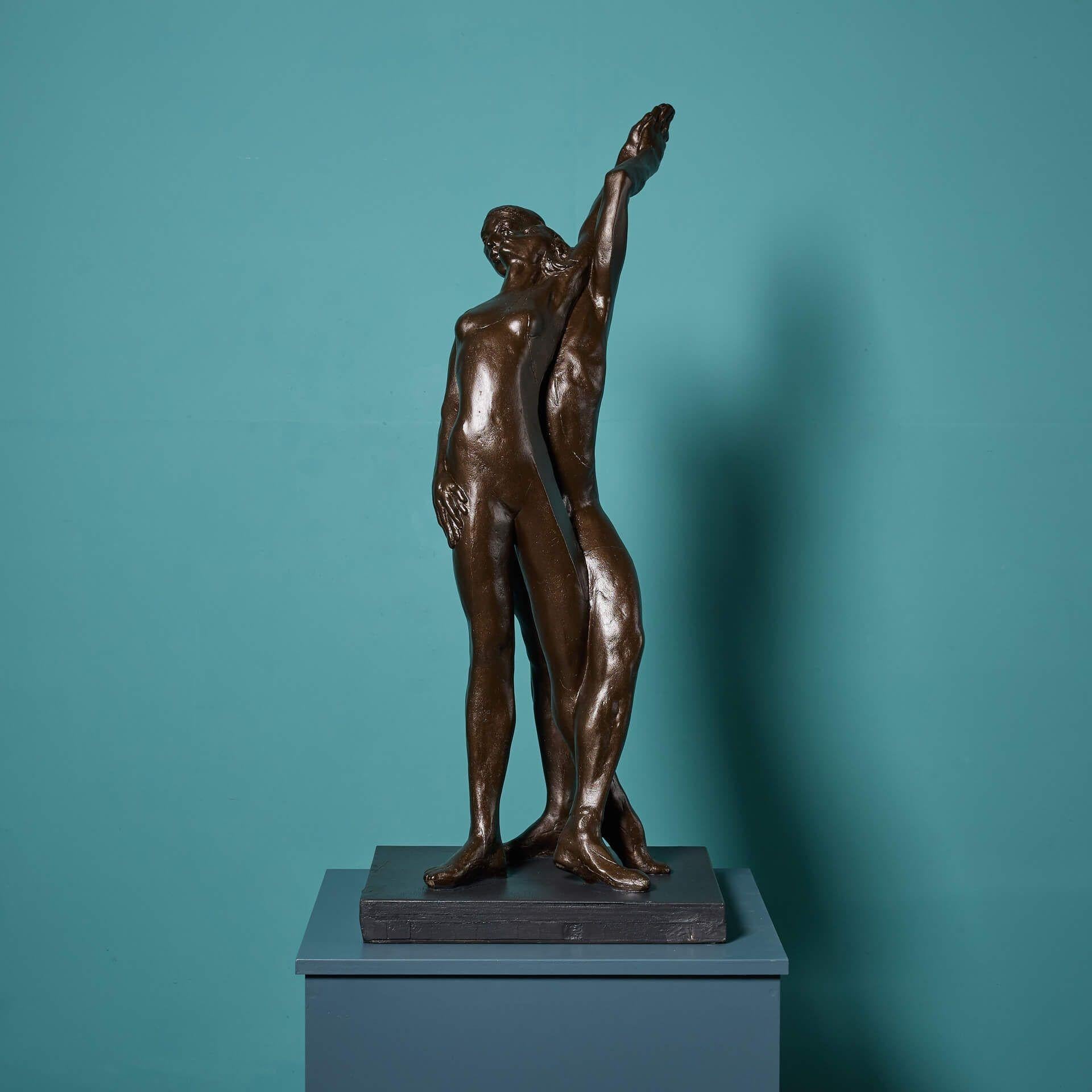 Anglais John W. Mills (1933-2023) Maquette d'artiste d'un couple en train de danser en vente