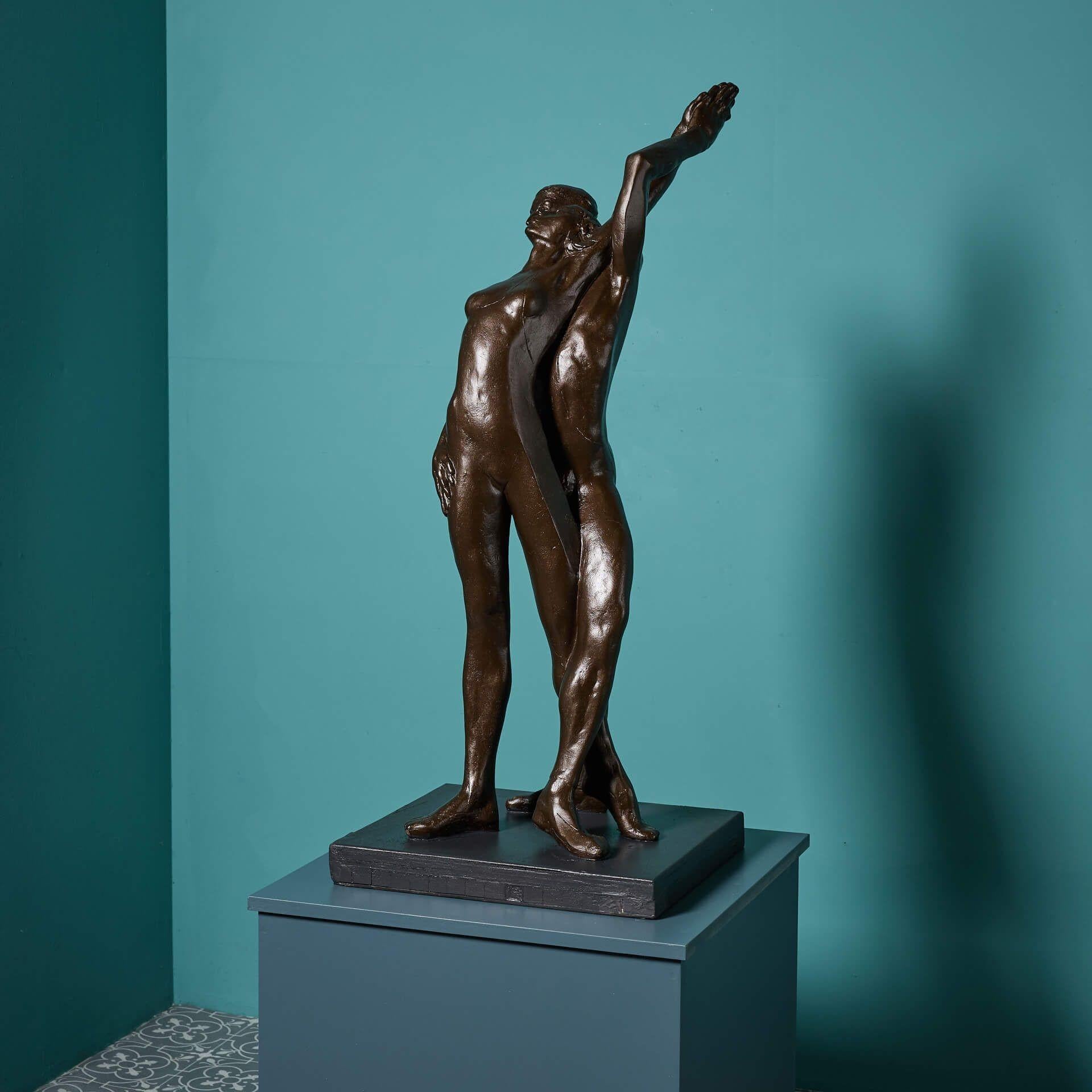 20ième siècle John W. Mills (1933-2023) Maquette d'artiste d'un couple en train de danser en vente