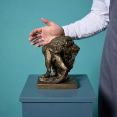 John W. Mills (1933-2023) Escultura León enjaulado