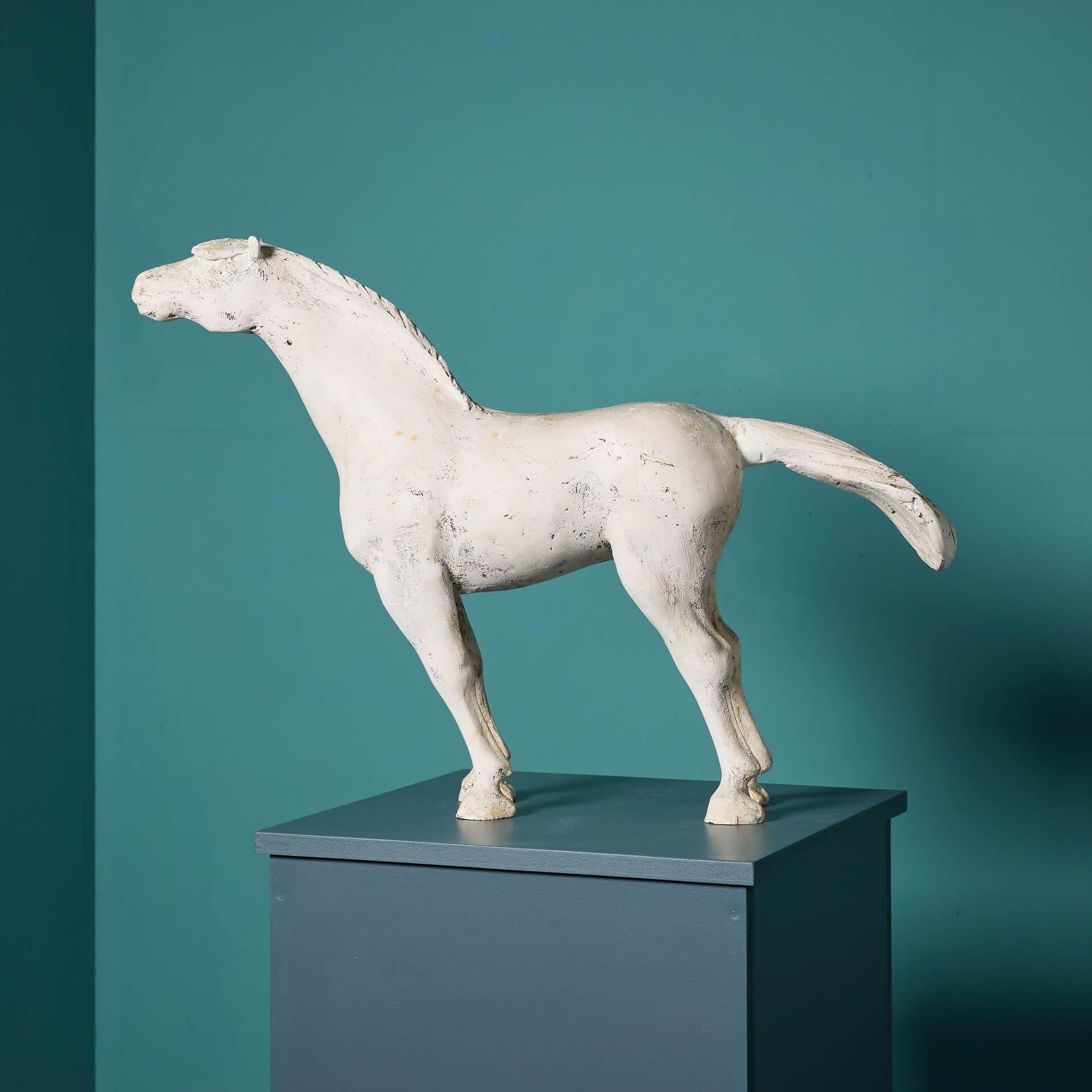 John W. Mills (1933-2023) Maquette di cavallo cinese in stile dinamico in vendita 1