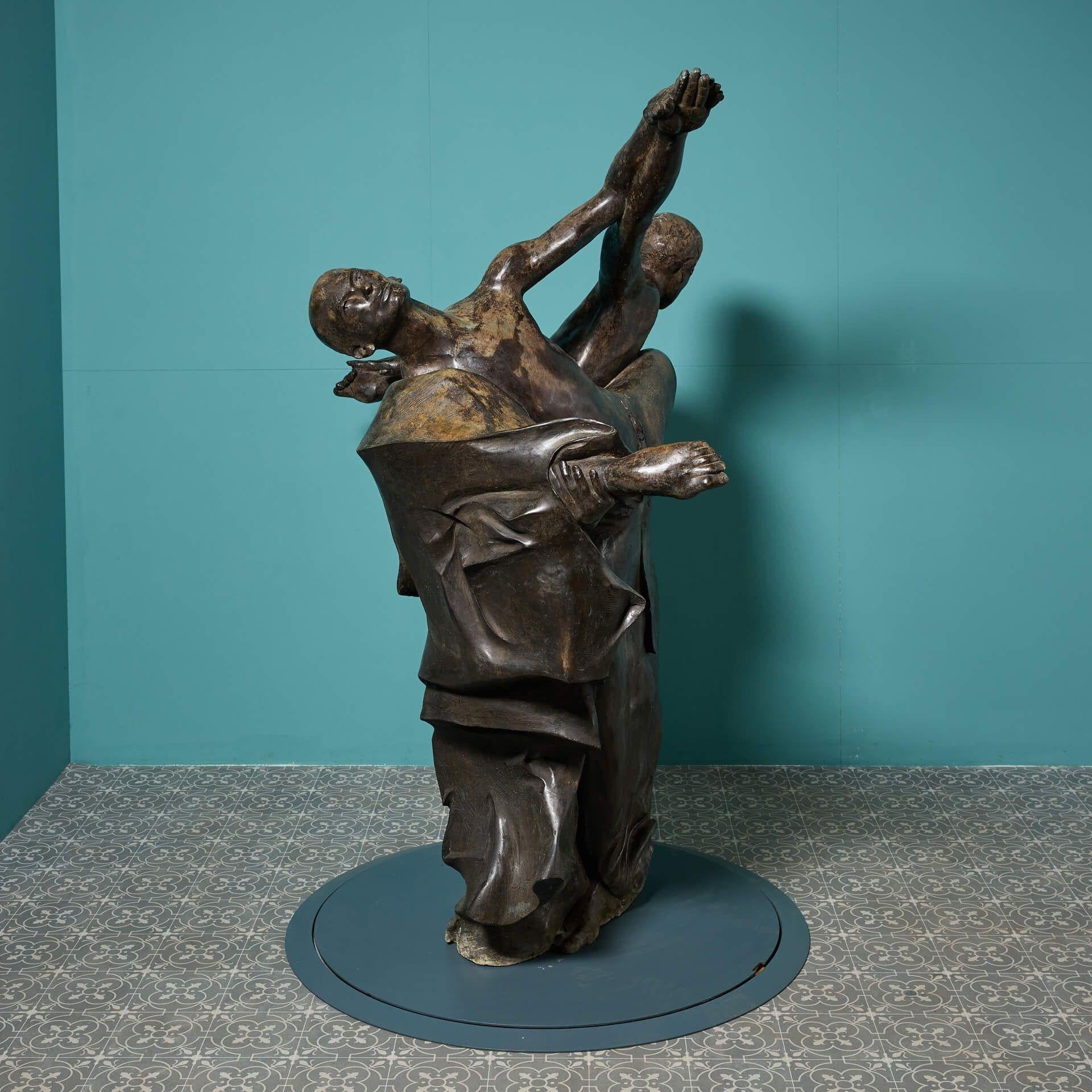 John W. Mills (1933-2023) Bronze grandeur nature 