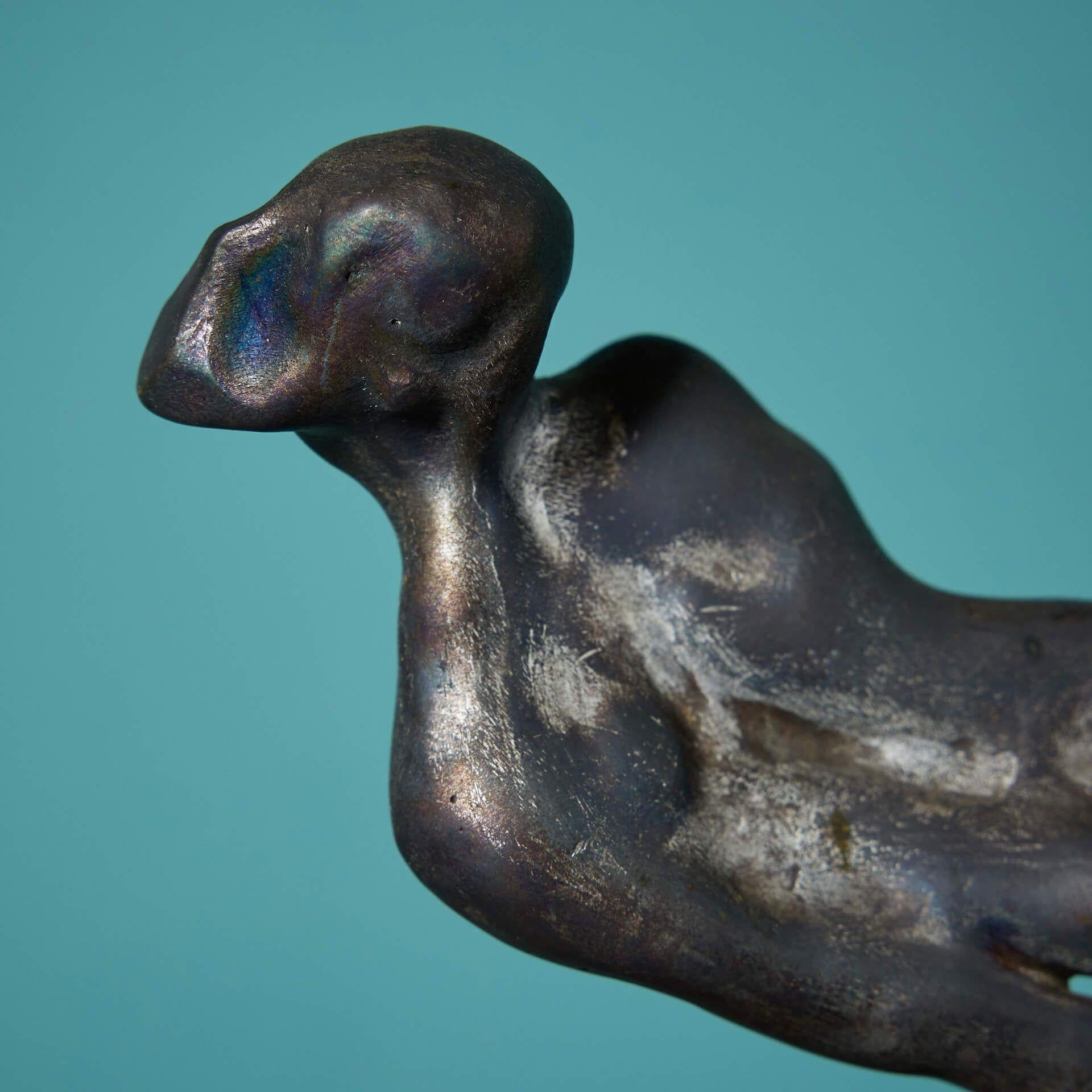 John W. Mills (1933-2023) Scultura figurativa in bronzo 