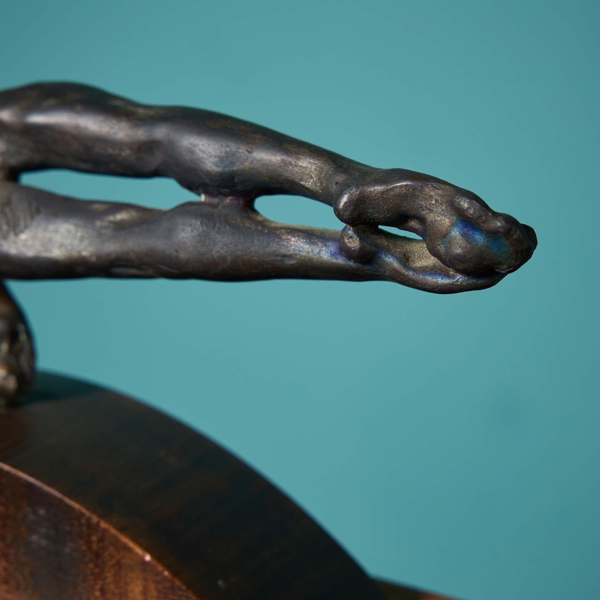 Metallo John W. Mills (1933-2023) Scultura figurativa in bronzo 