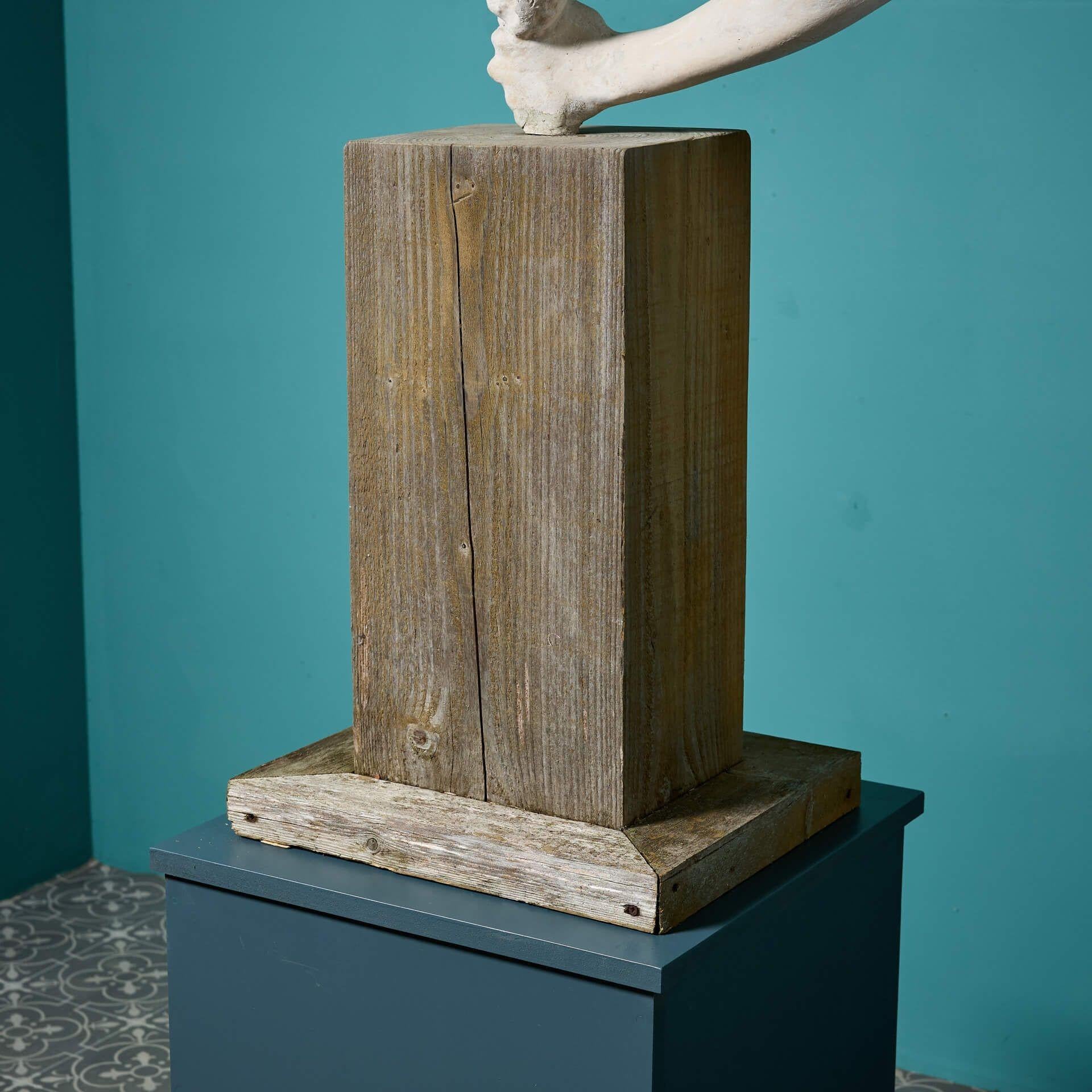 Resina John W. Mills (1933-2023) Scultura di una 