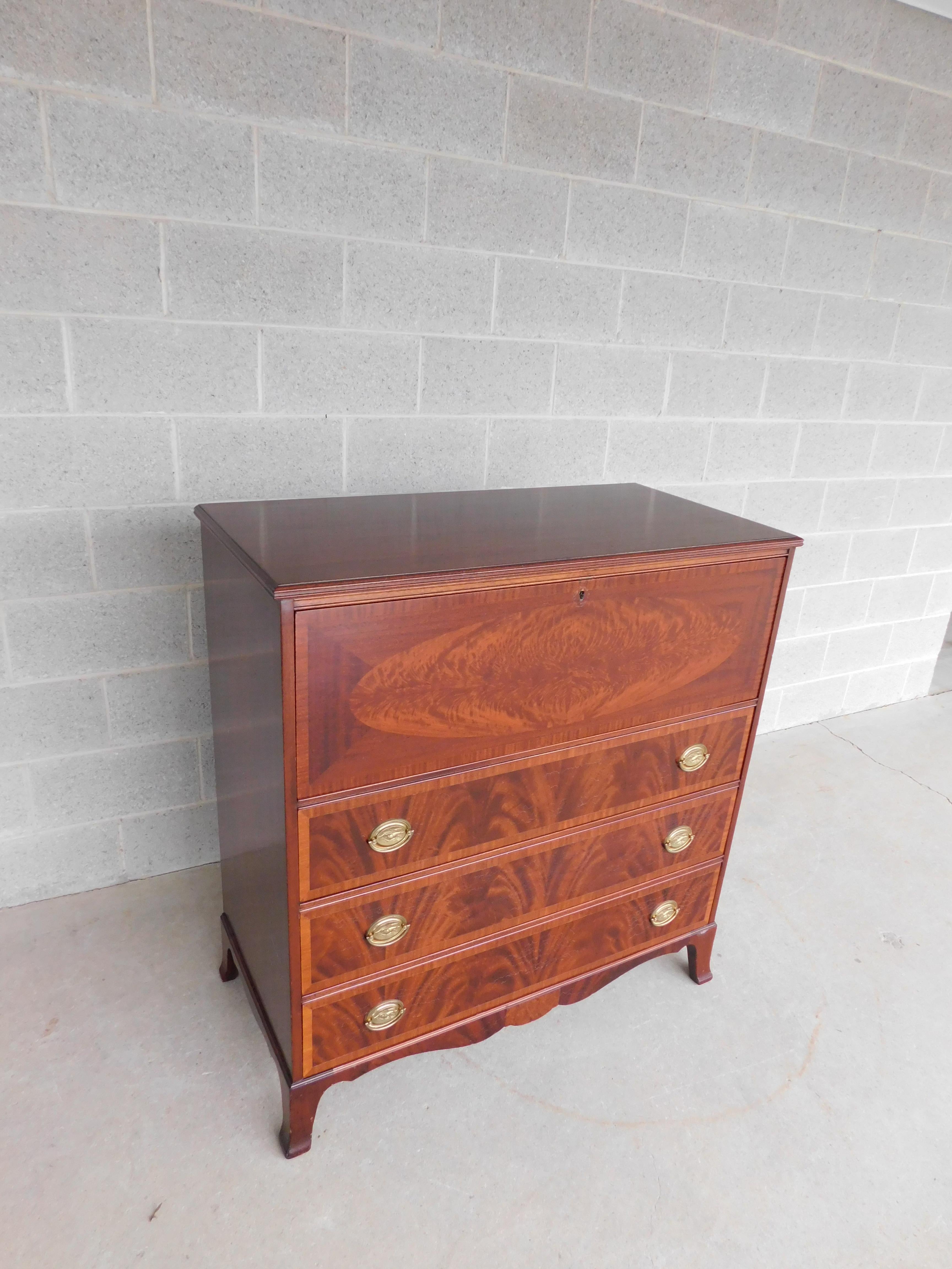 John Wanamaker Georgina / Federal Style Flame Mahogany Butler Desk Commode In Good Condition In Parkesburg, PA