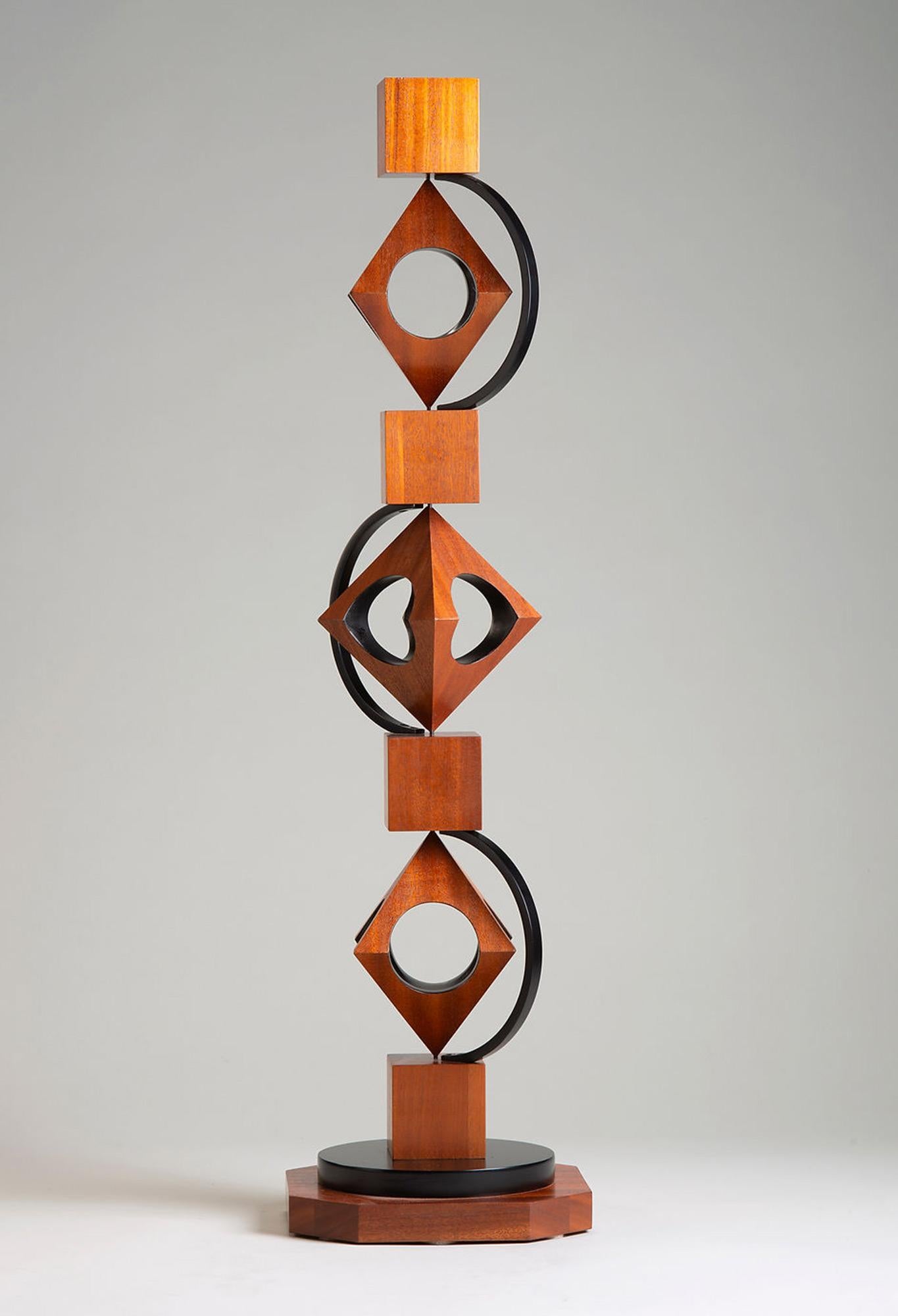 geometrische Skulptur „Mahogany Whispers Ancient Tales“ (Braun), Abstract Sculpture, von John Whitehead