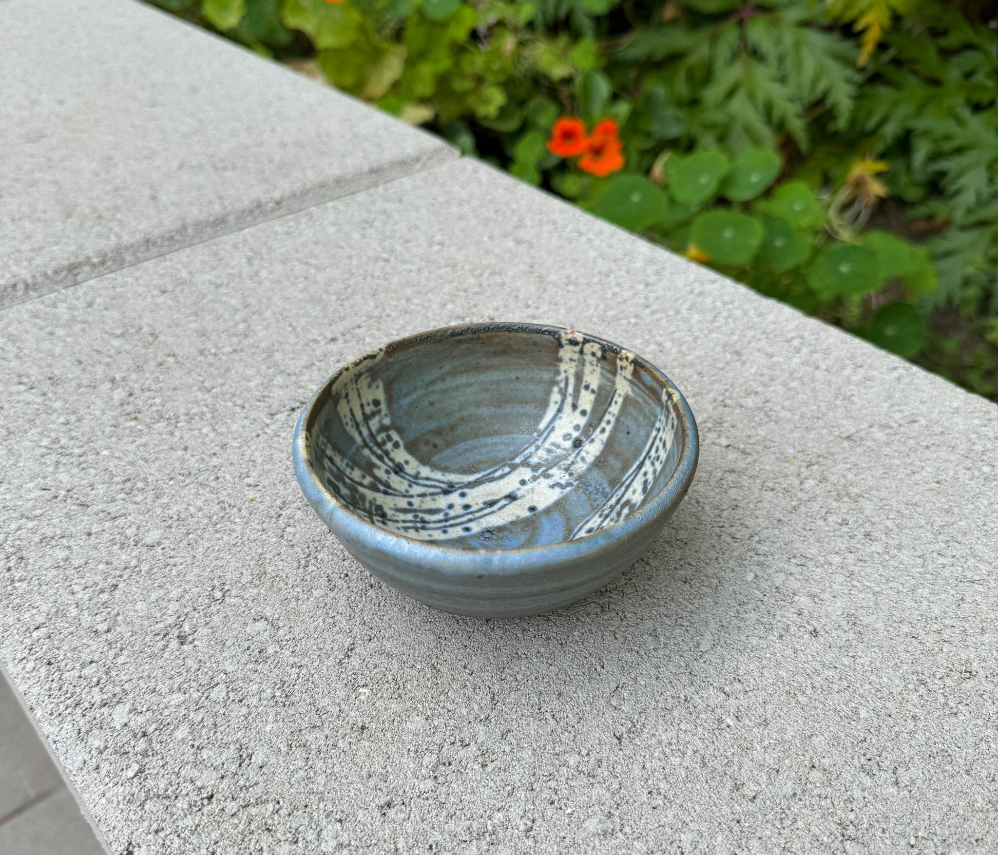 John Whitney Ceramic Bowl, California c.1970 (Moderne der Mitte des Jahrhunderts) im Angebot