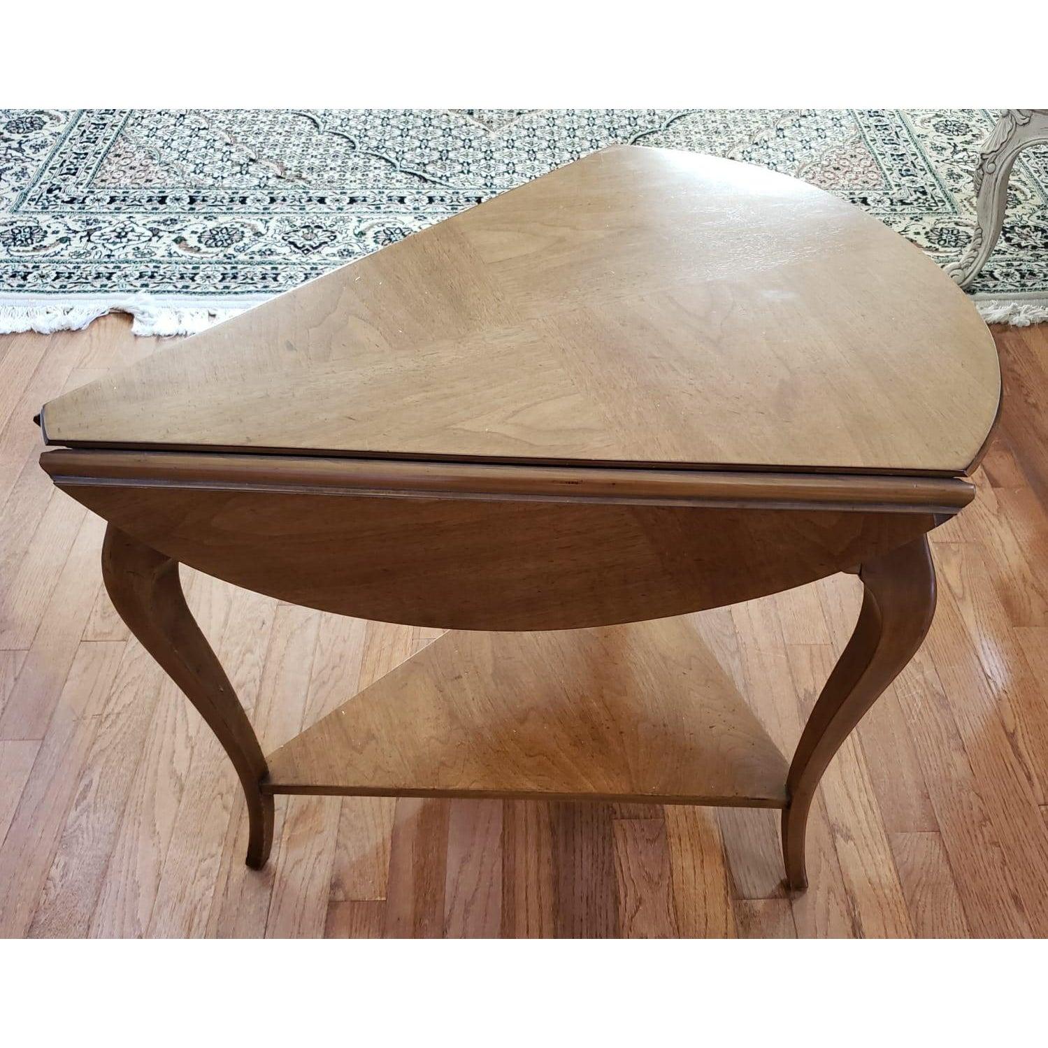 Two Tier John Widdicomb drop leaf walnut bookmtached veneer top accent table side table. Table Measures 25