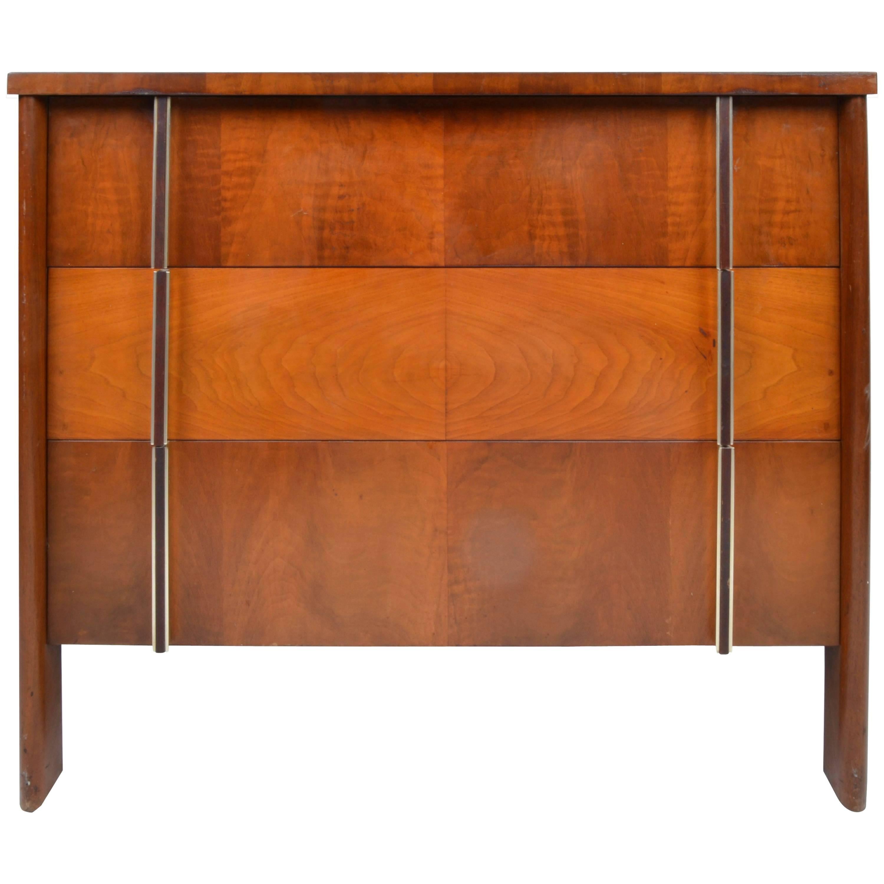 Dale Ford For John Widdicomb Chest of Drawers Dresser Walnut Mid-Century Modern  For Sale