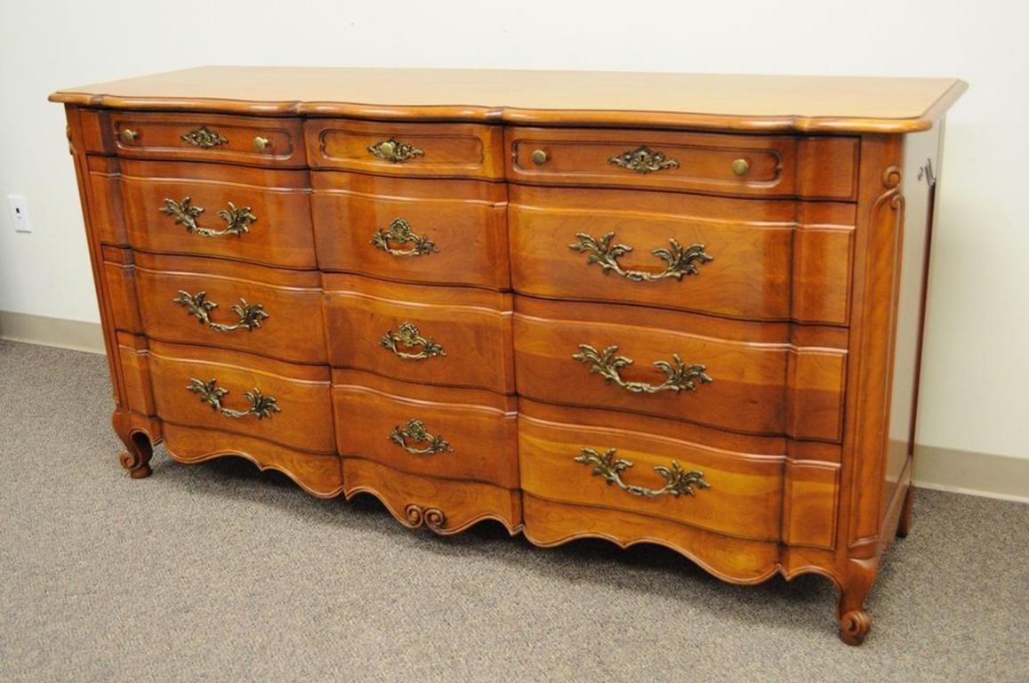 John Widdicomb Country French Provincial Dresser Cherry 12 Drawer Fruitwood 7