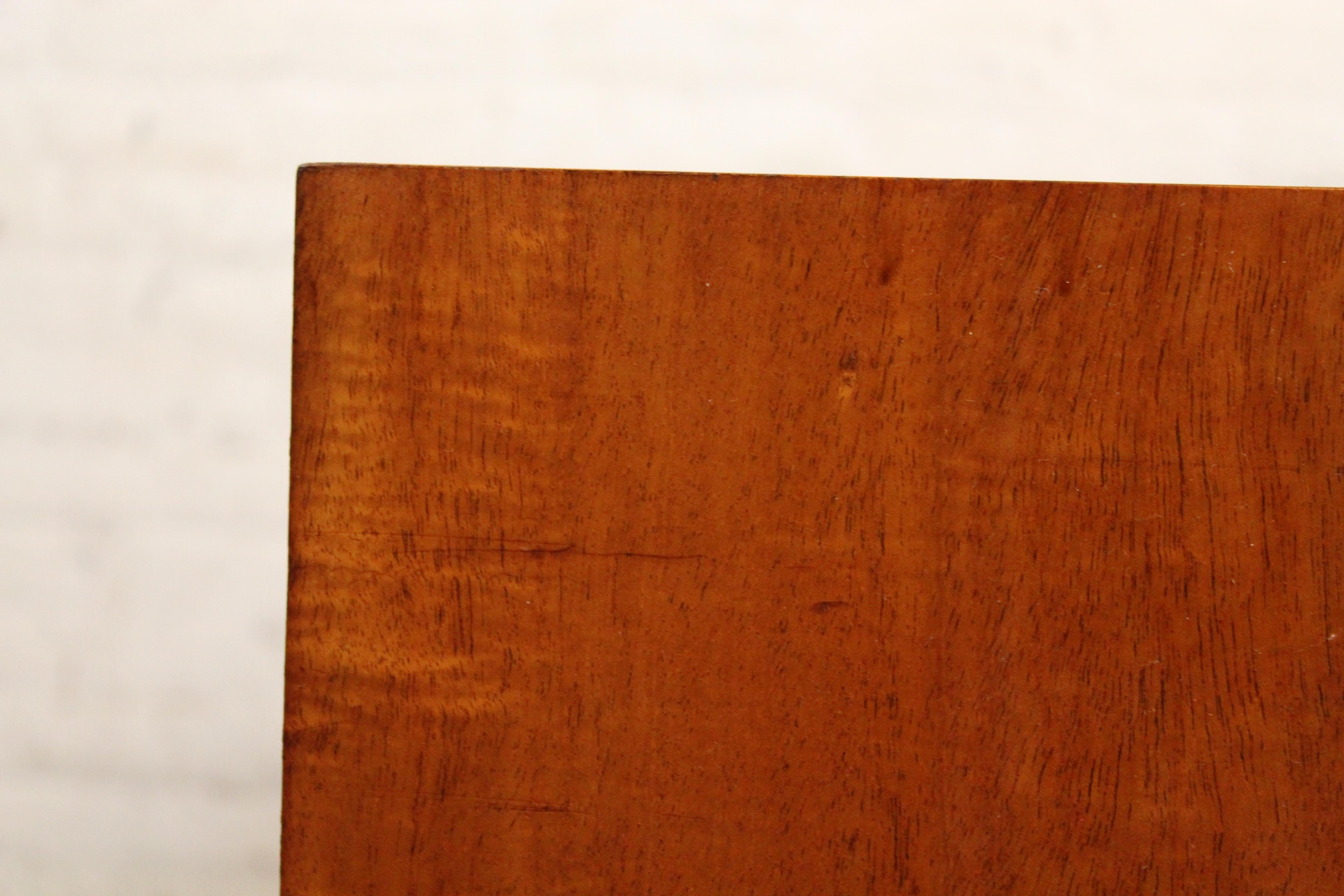 John Widdicomb Vestidor en venta 12