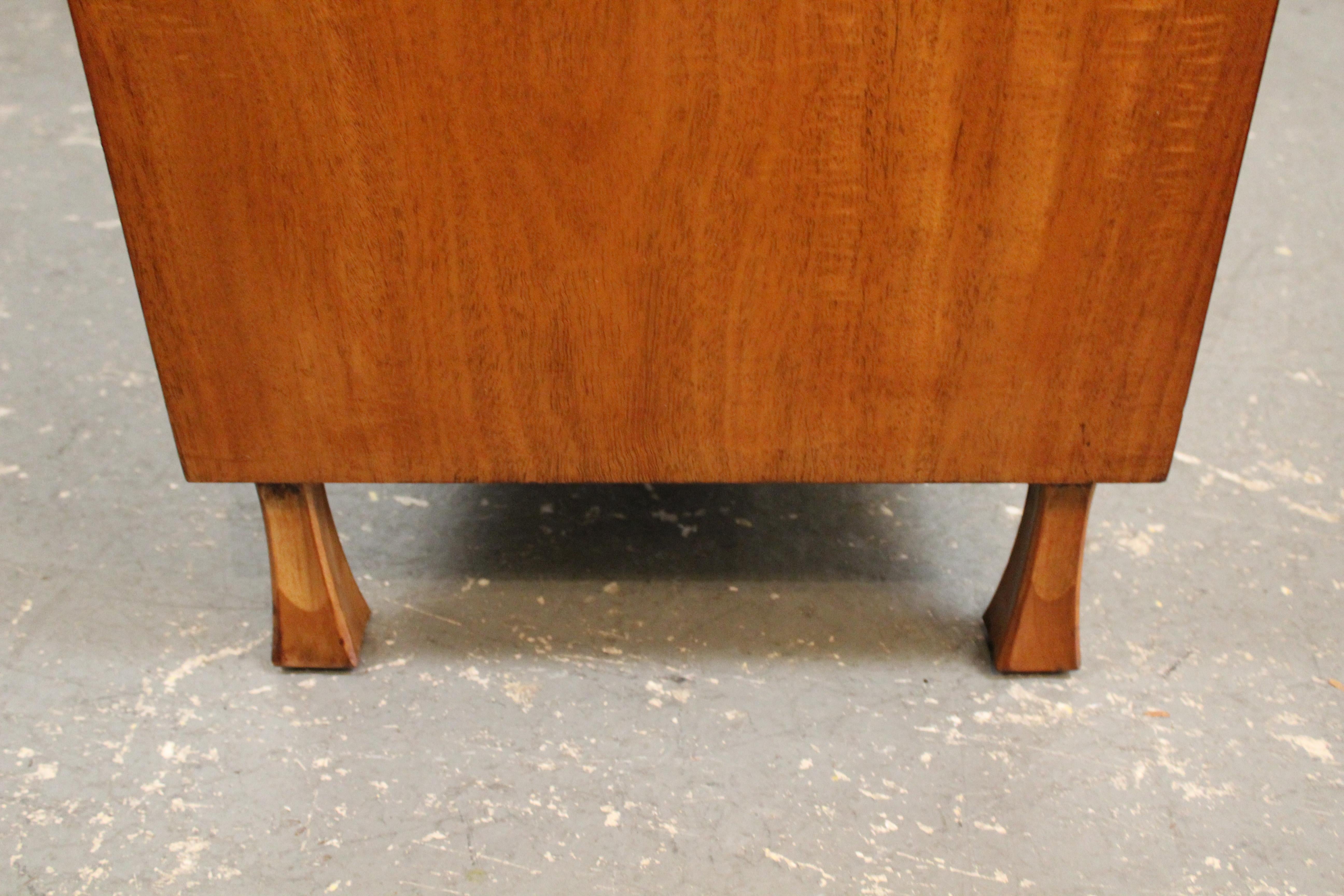John Widdicomb Vestidor en venta 13