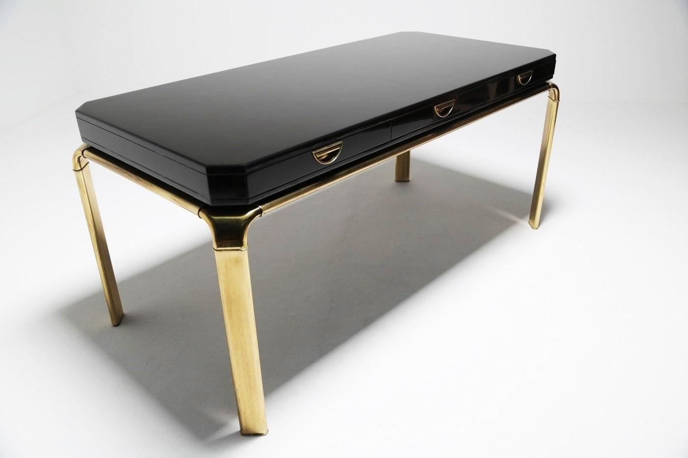 John Widdicomb for Mastercraft Black Lacquered and Brass Desk In Good Condition For Sale In Dallas, TX