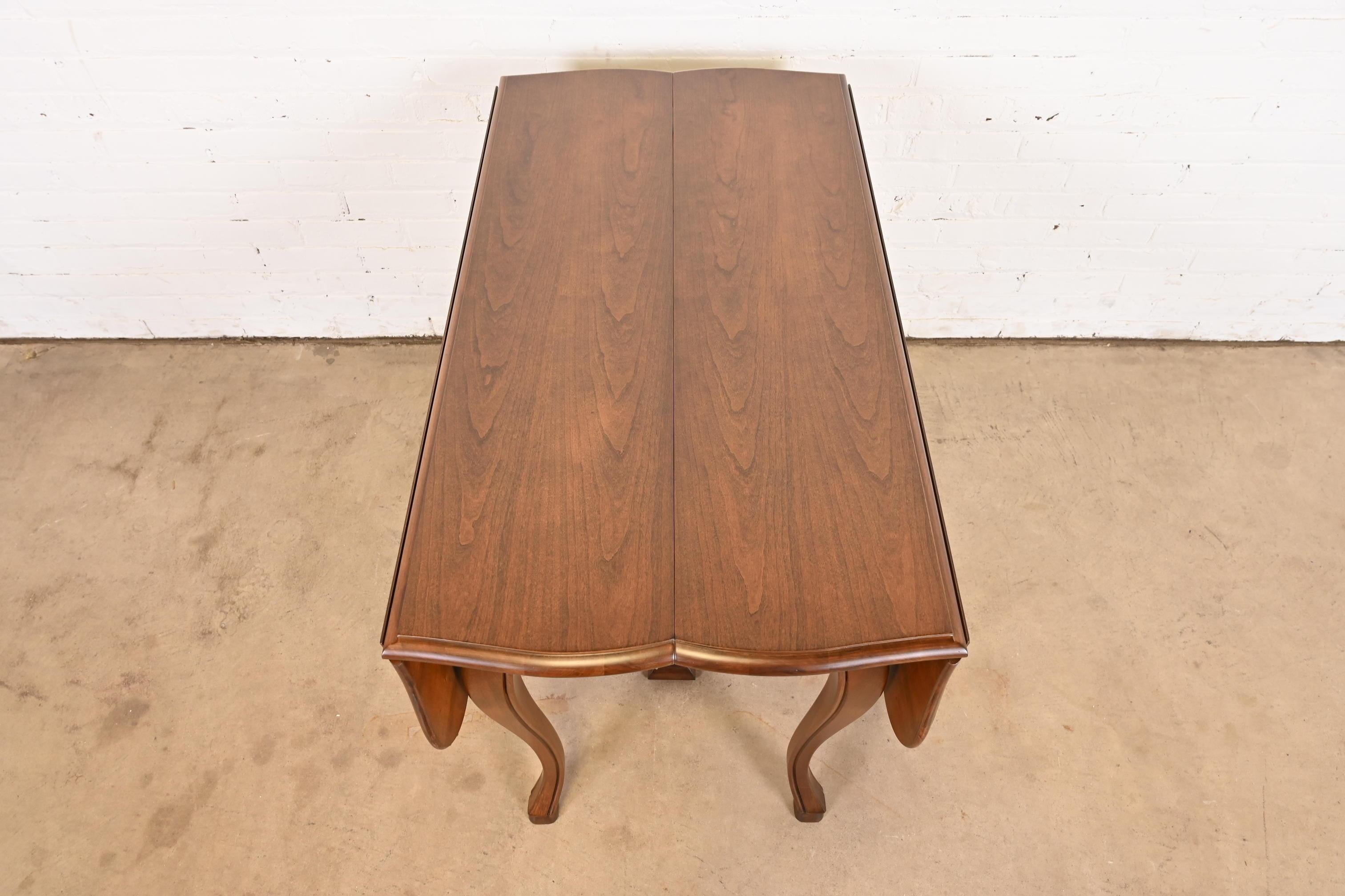 John Widdicomb French Provincial Cherry Wood Dining Table, Newly Refinished For Sale 7