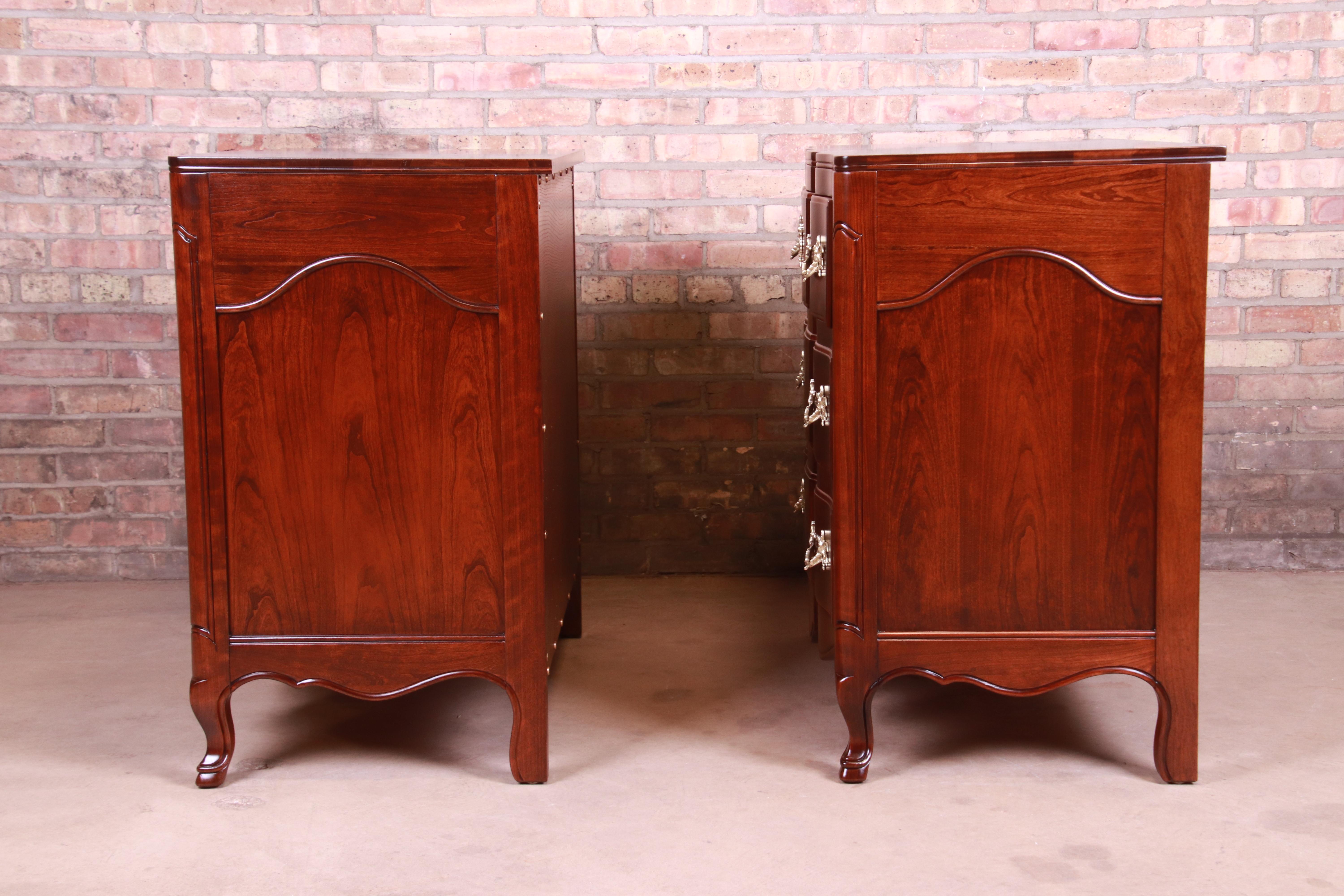 John Widdicomb French Provincial Louis XV Bedside Chests, Newly Refinished For Sale 7