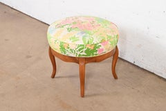 John Widdicomb sgabello girevole in legno di ciliegio intagliato in stile Luigi XV.