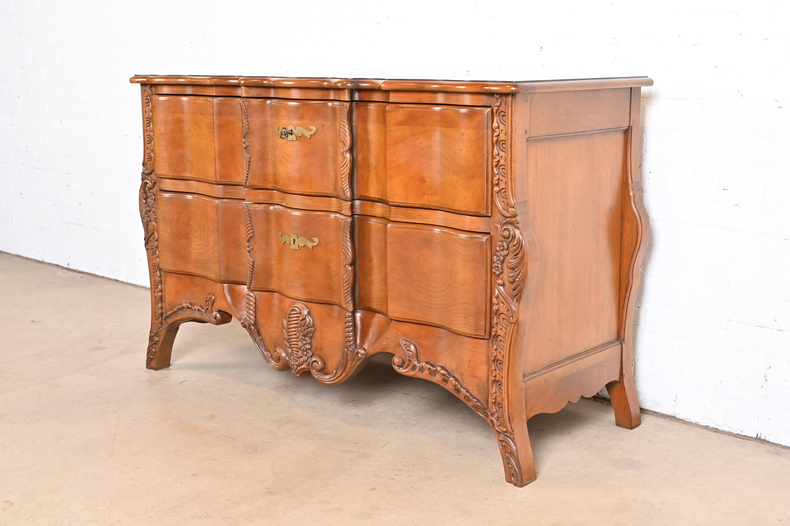 John Widdicomb French Provincial Louis XV Cherry Commode or Chest of Drawers In Good Condition For Sale In South Bend, IN