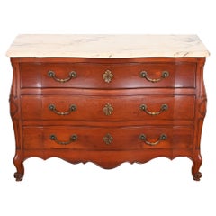 Commode provinciale française Louis XV à plateau en marbre de cerisier de John Widdicomb