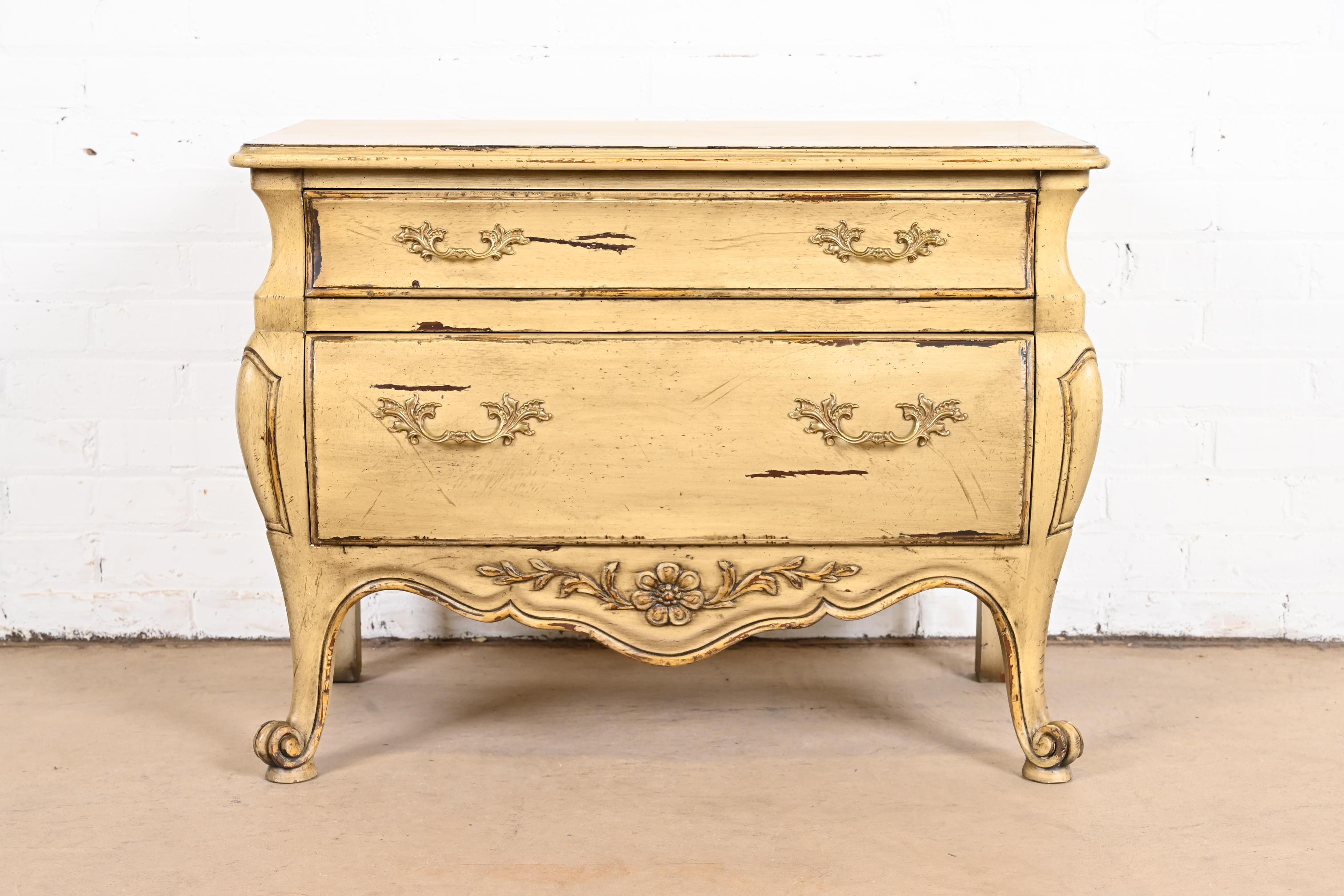 John Widdicomb French Provincial Louis XV Commode In Good Condition In South Bend, IN
