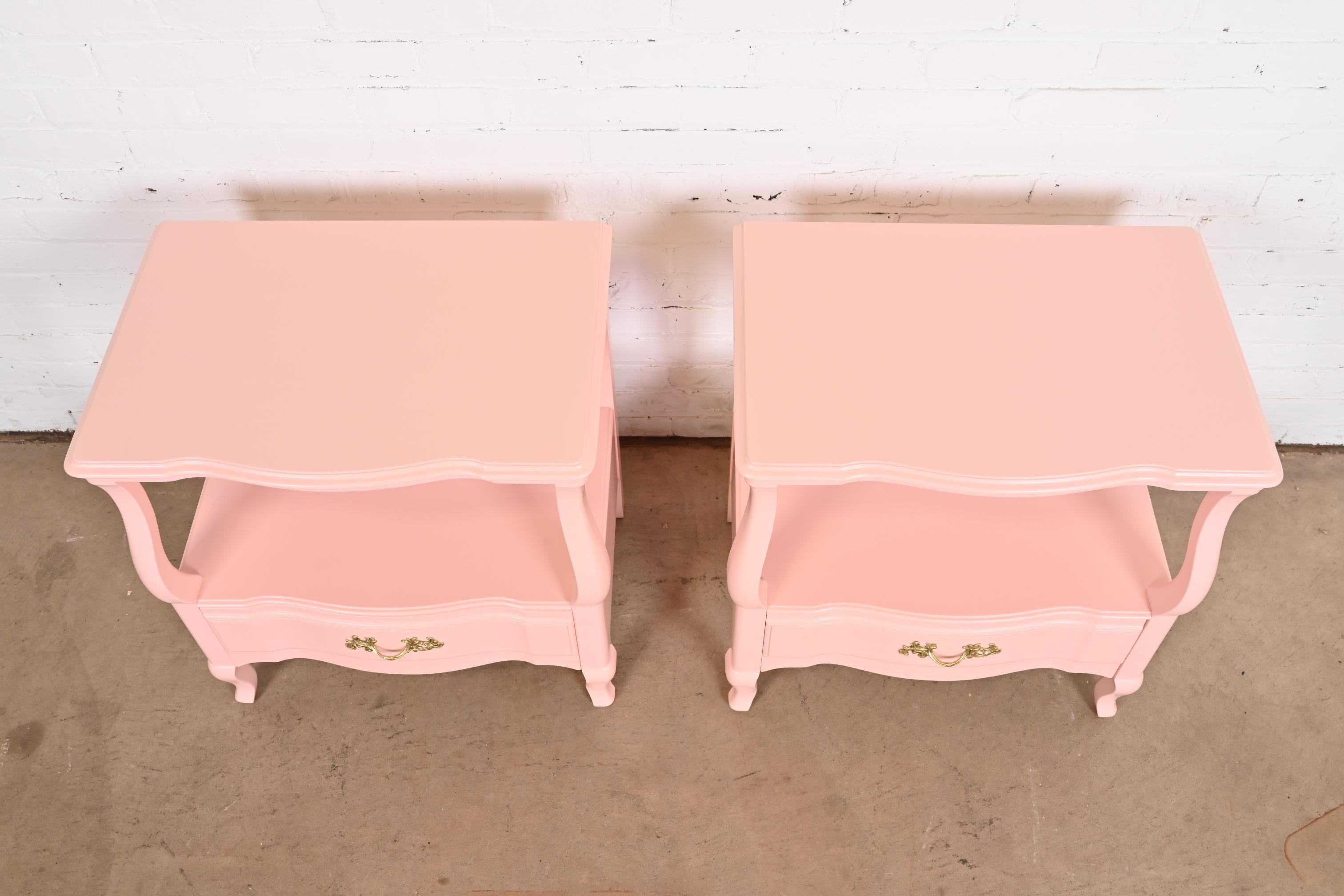 John Widdicomb French Provincial Louis XV Pink Lacquered Nightstands, Pair For Sale 5