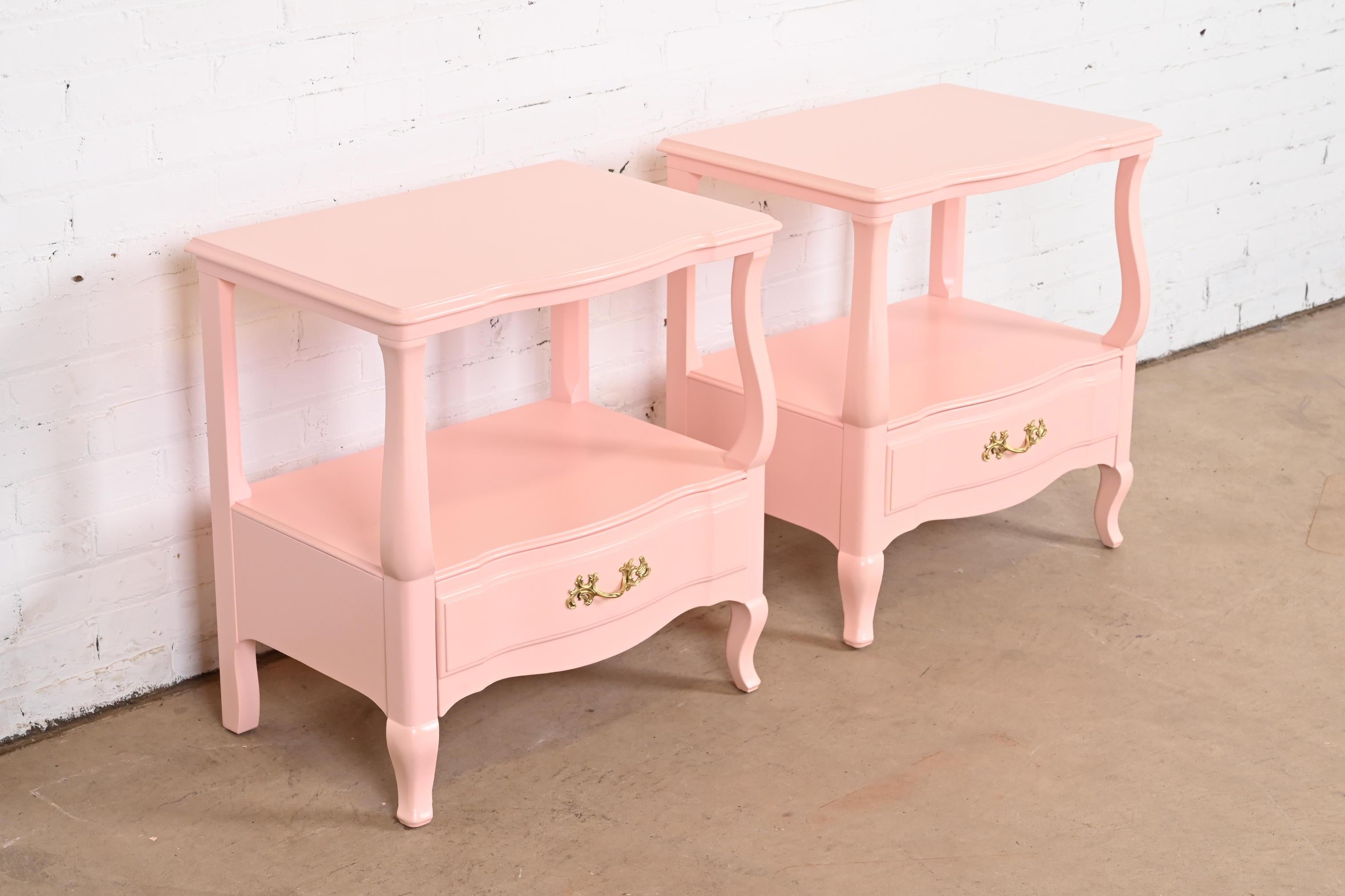 Brass John Widdicomb French Provincial Louis XV Pink Lacquered Nightstands, Pair For Sale