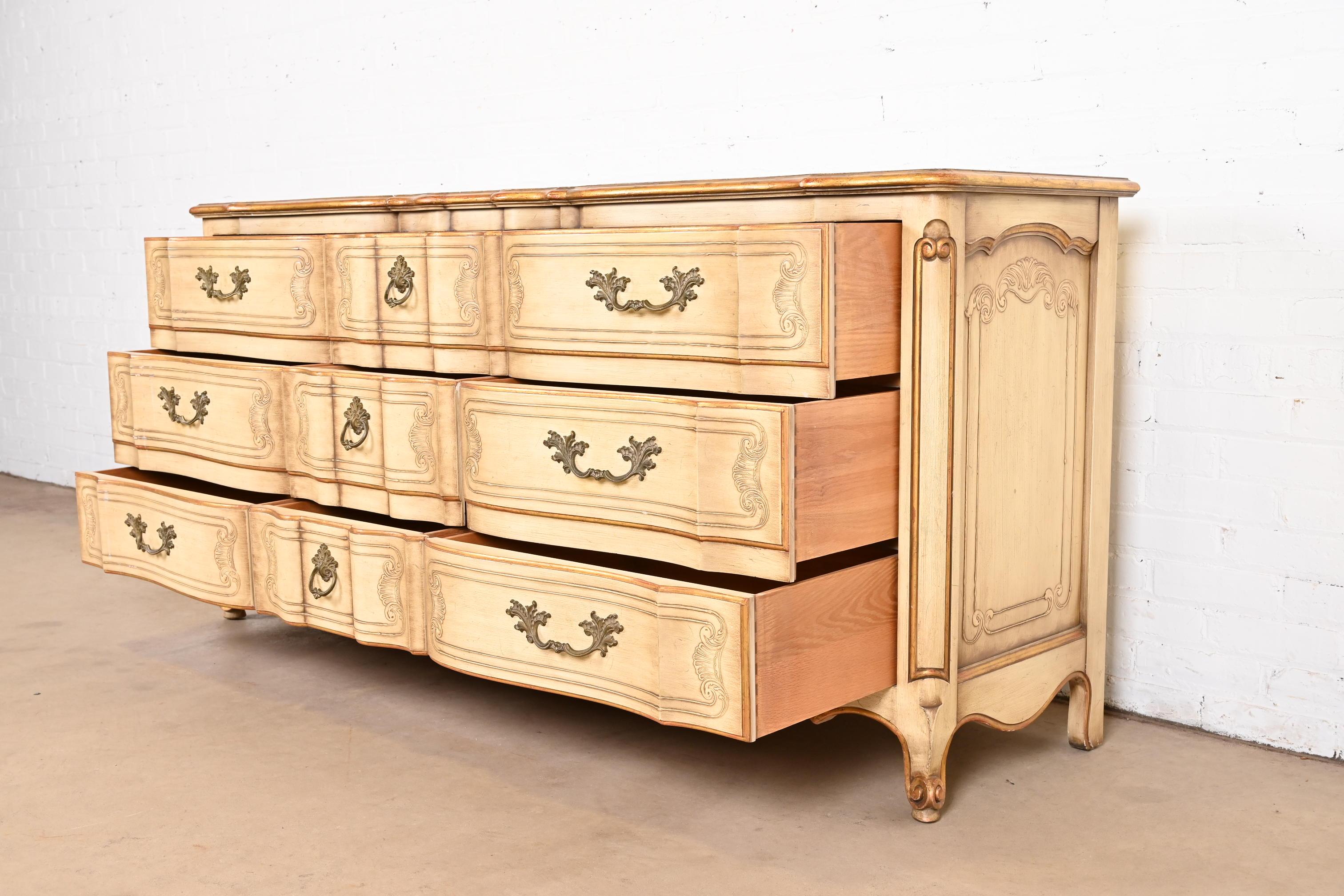 John Widdicomb French Provincial Louis XV Triple Dresser or Credenza, 1950s For Sale 4