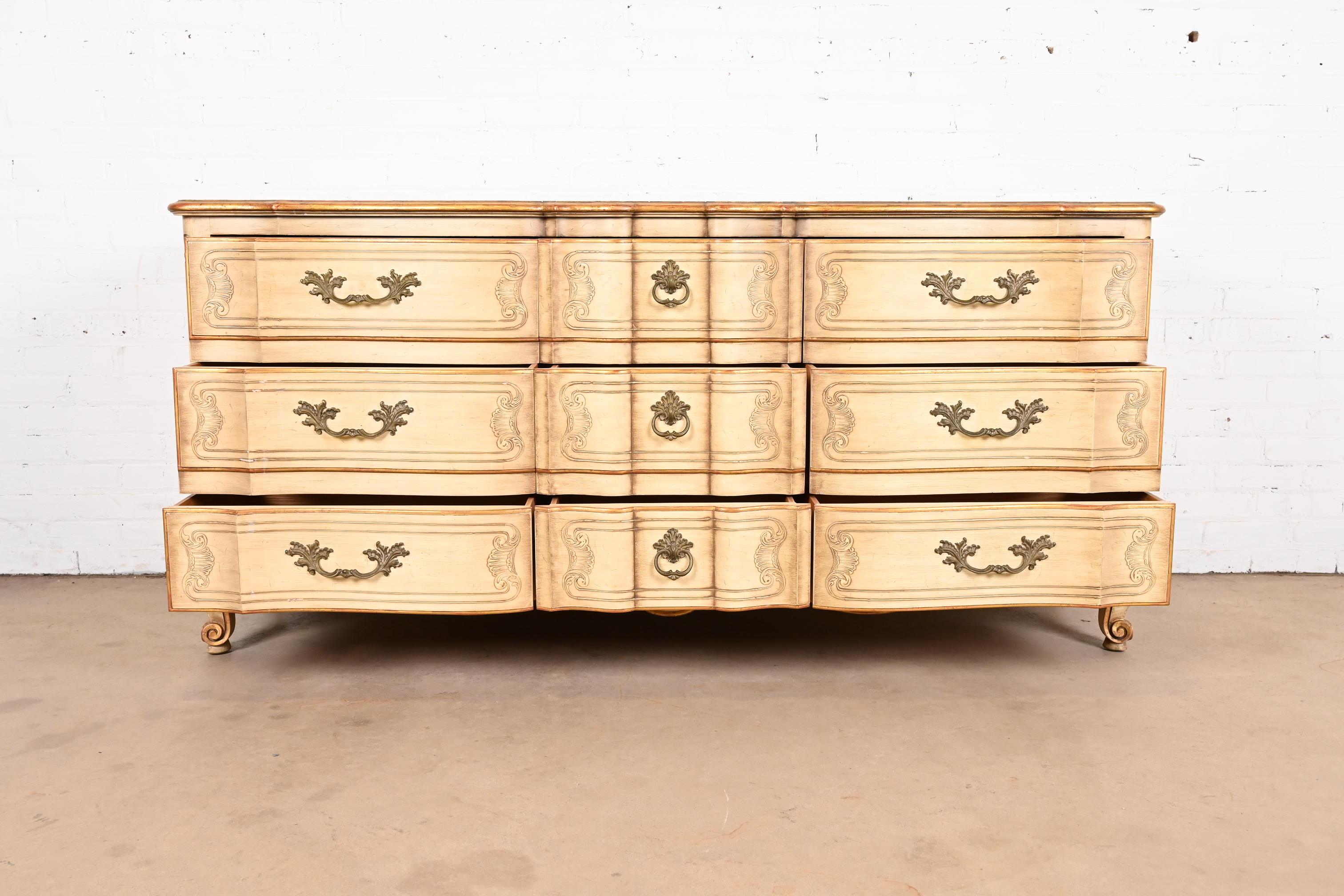 John Widdicomb French Provincial Louis XV Triple Dresser or Credenza, 1950s For Sale 3