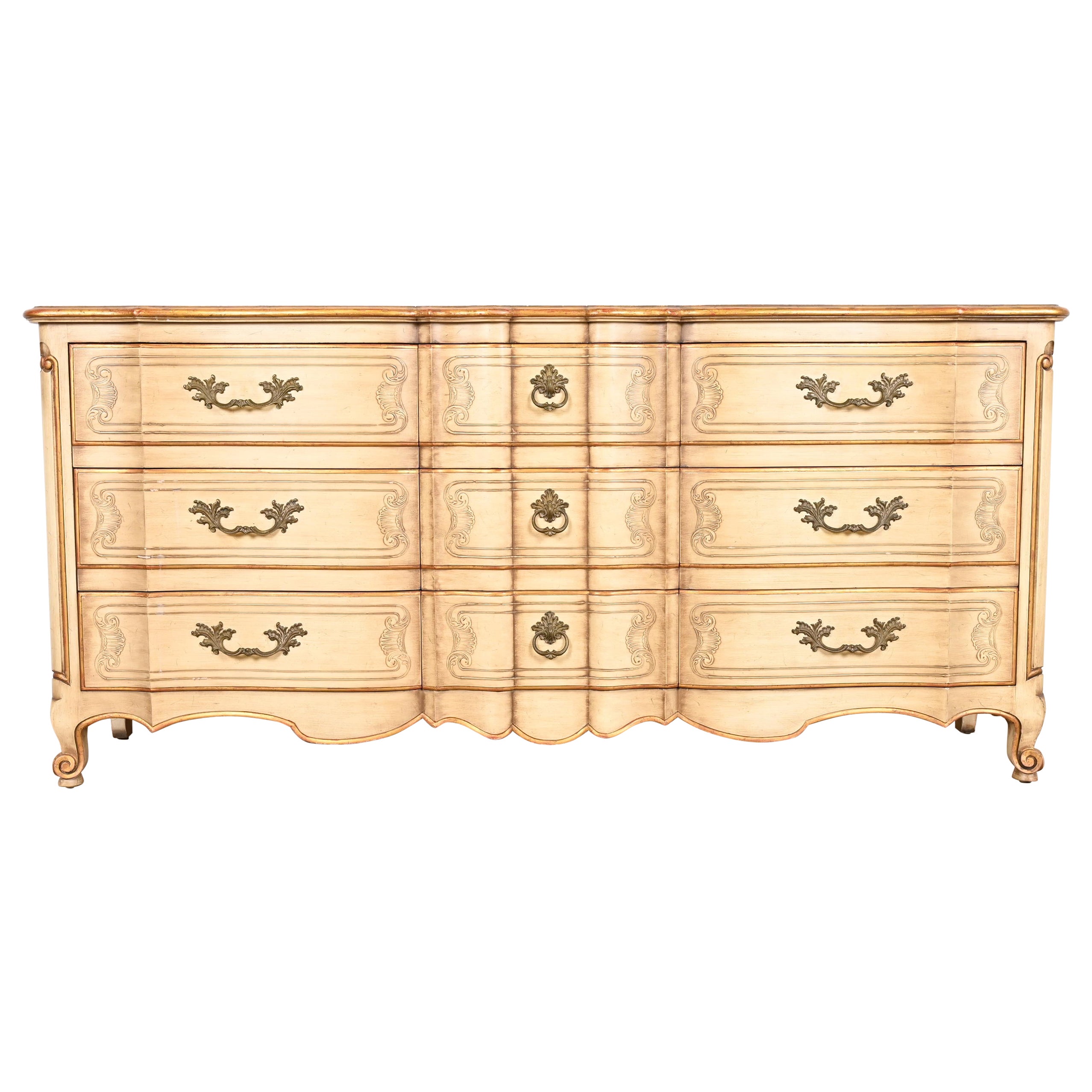 John Widdicomb Französische Provence Louis XV Dreifach-Kommode oder Anrichte, 1950er Jahre im Angebot