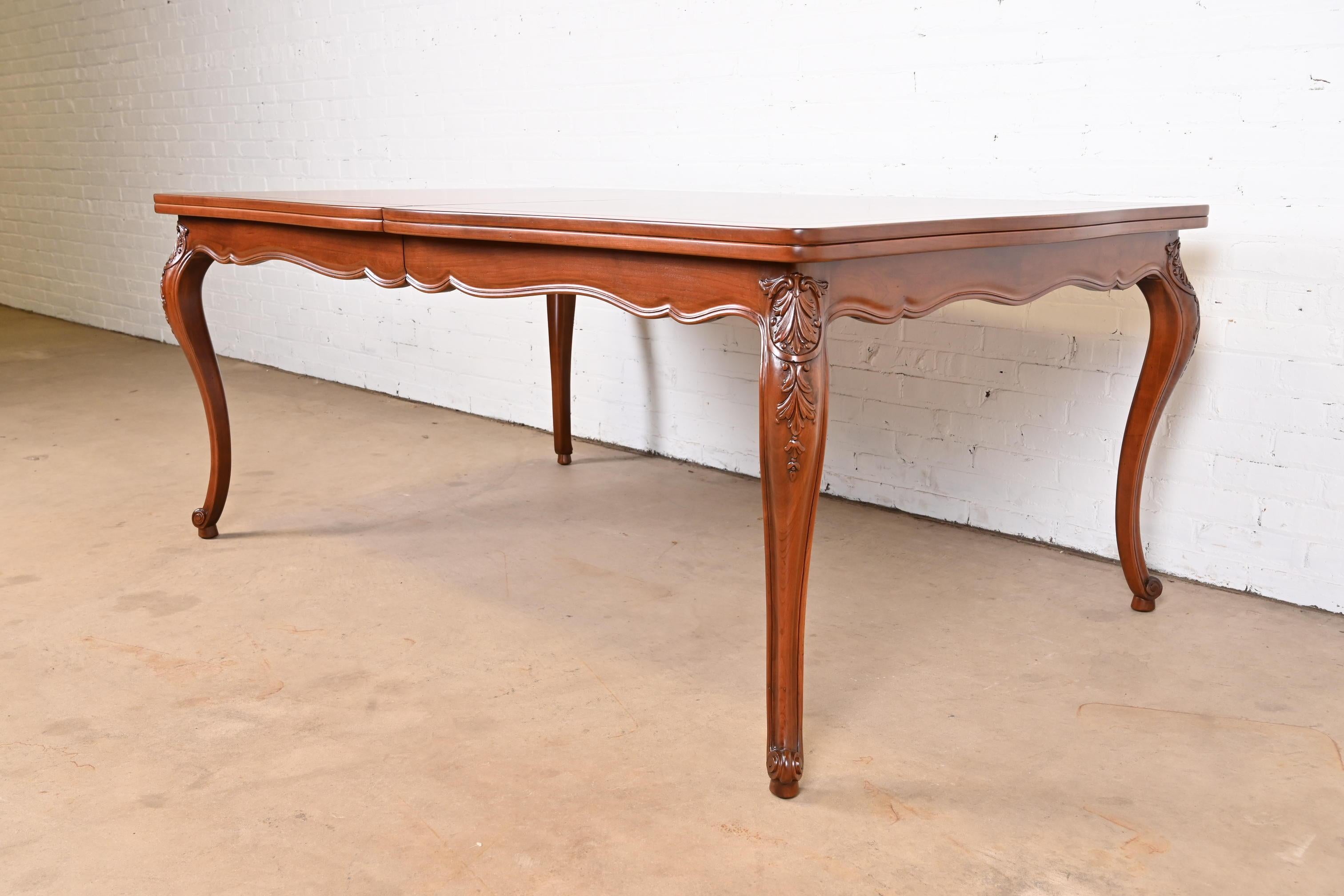 John Widdicomb French Provincial Louis XV Walnut Dining Table, Newly Refinished For Sale 8