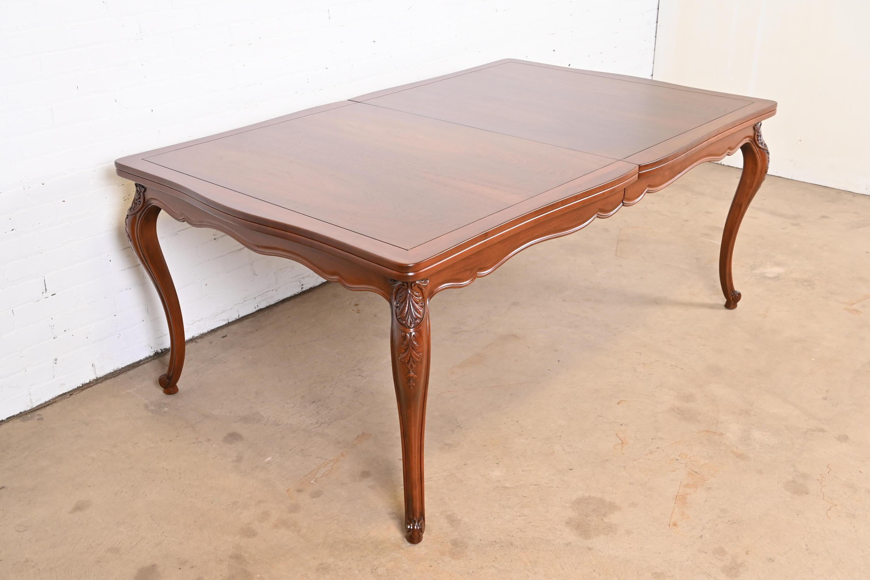 John Widdicomb French Provincial Louis XV Walnut Dining Table, Newly Refinished For Sale 9