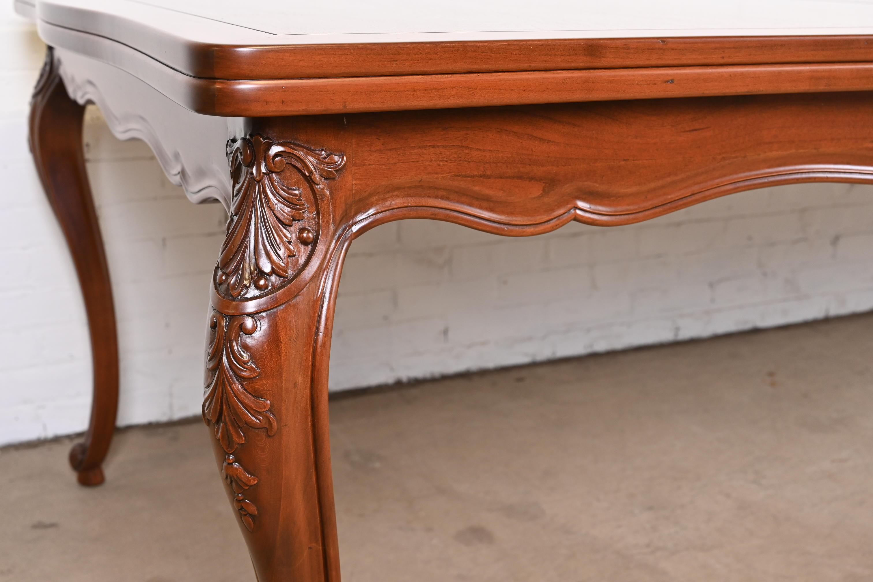 John Widdicomb French Provincial Louis XV Walnut Dining Table, Newly Refinished For Sale 11