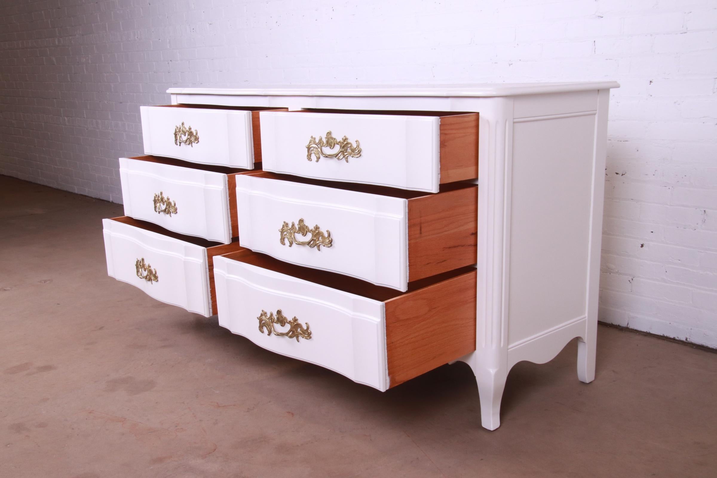 John Widdicomb French Provincial Louis XV White Lacquered Dresser, Refinished For Sale 1