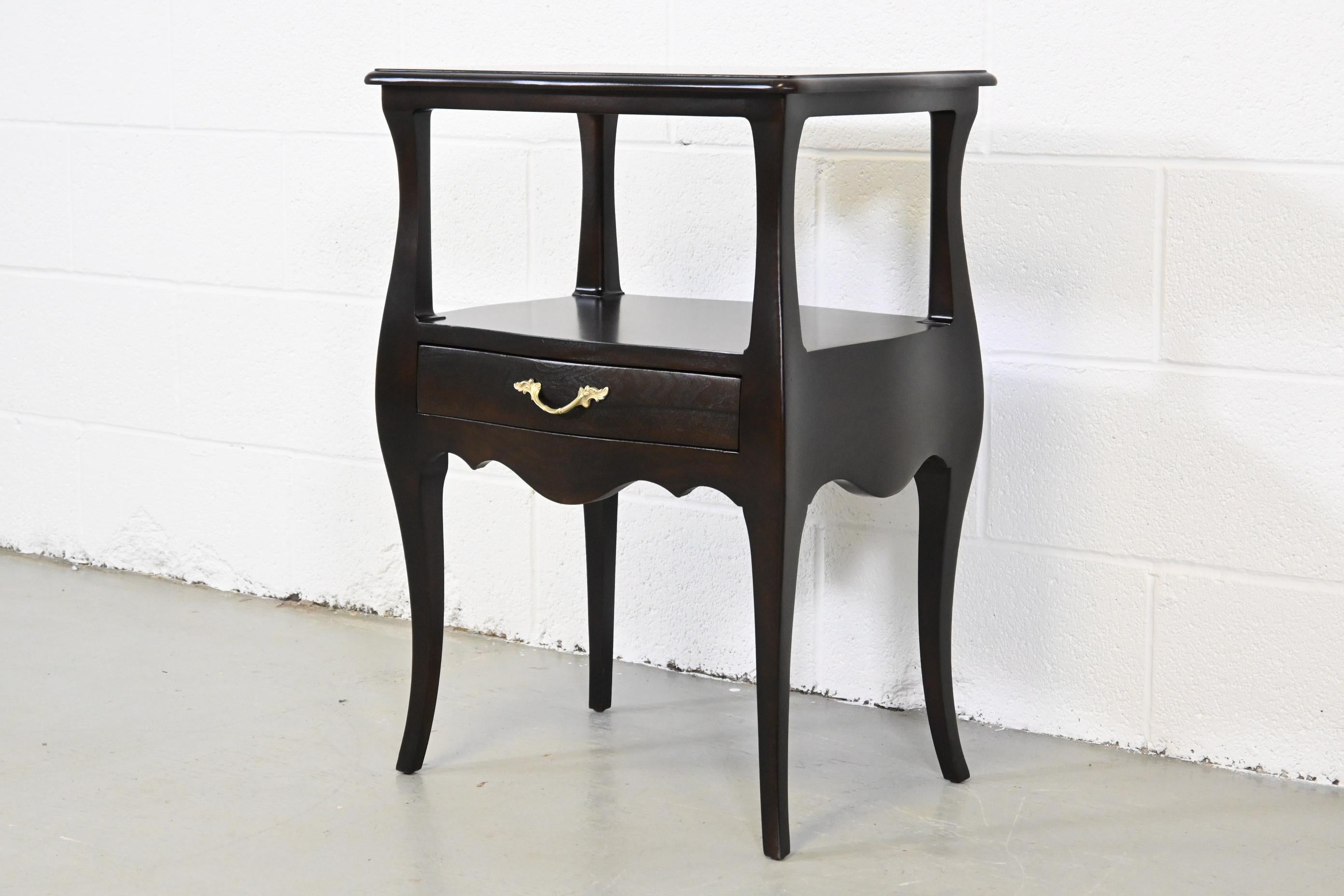 John Widdicomb French Provincial Nightstands - Set of 2 For Sale 4