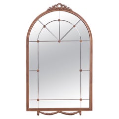 Miroir mural en bois doré sculpté de style Régence française Louis XVI par John Widdicomb, vers les années 1920