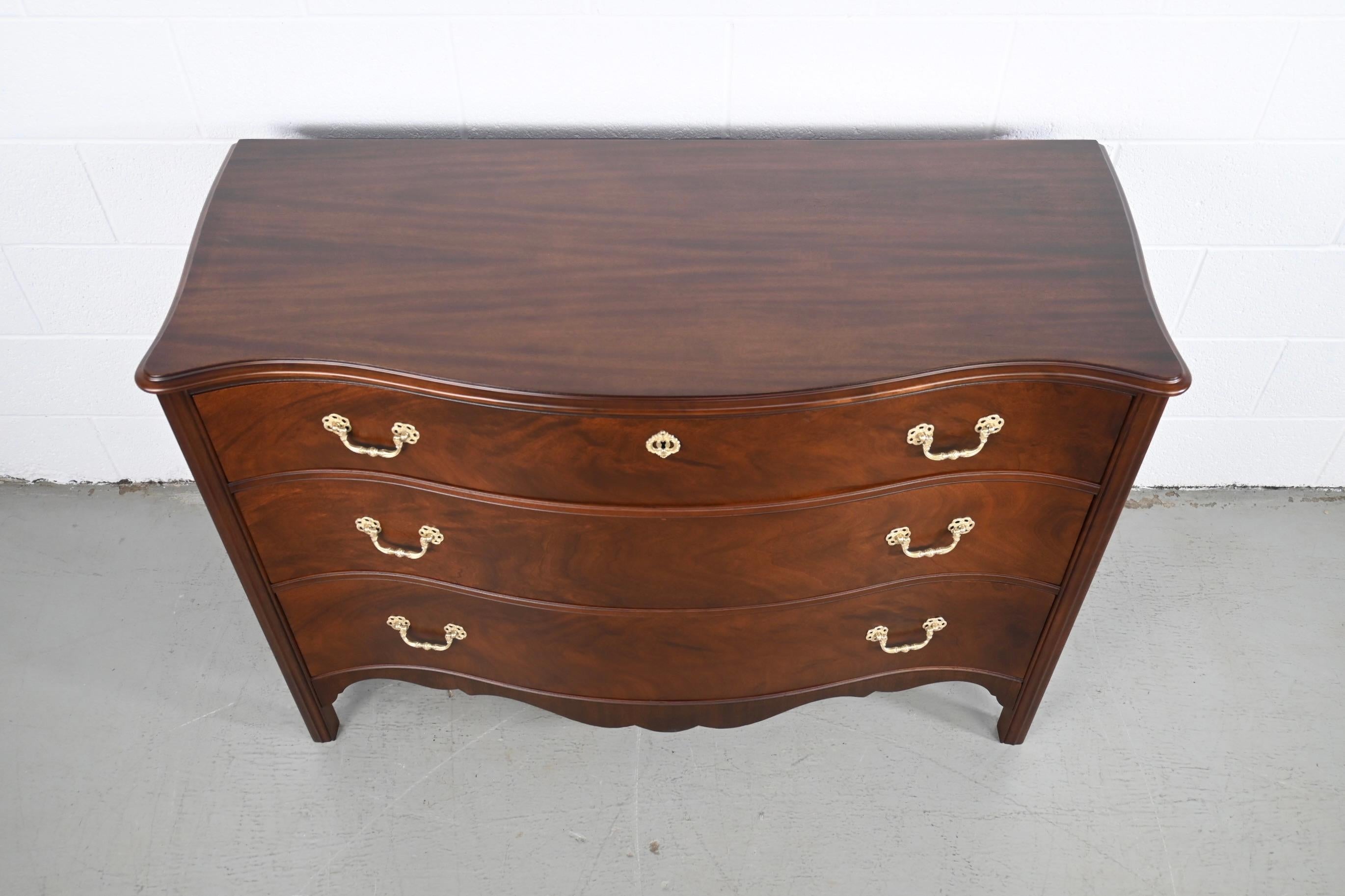 Lacquered John Widdicomb Furniture Traditional Hepplewhite Serpentine Front Dresser