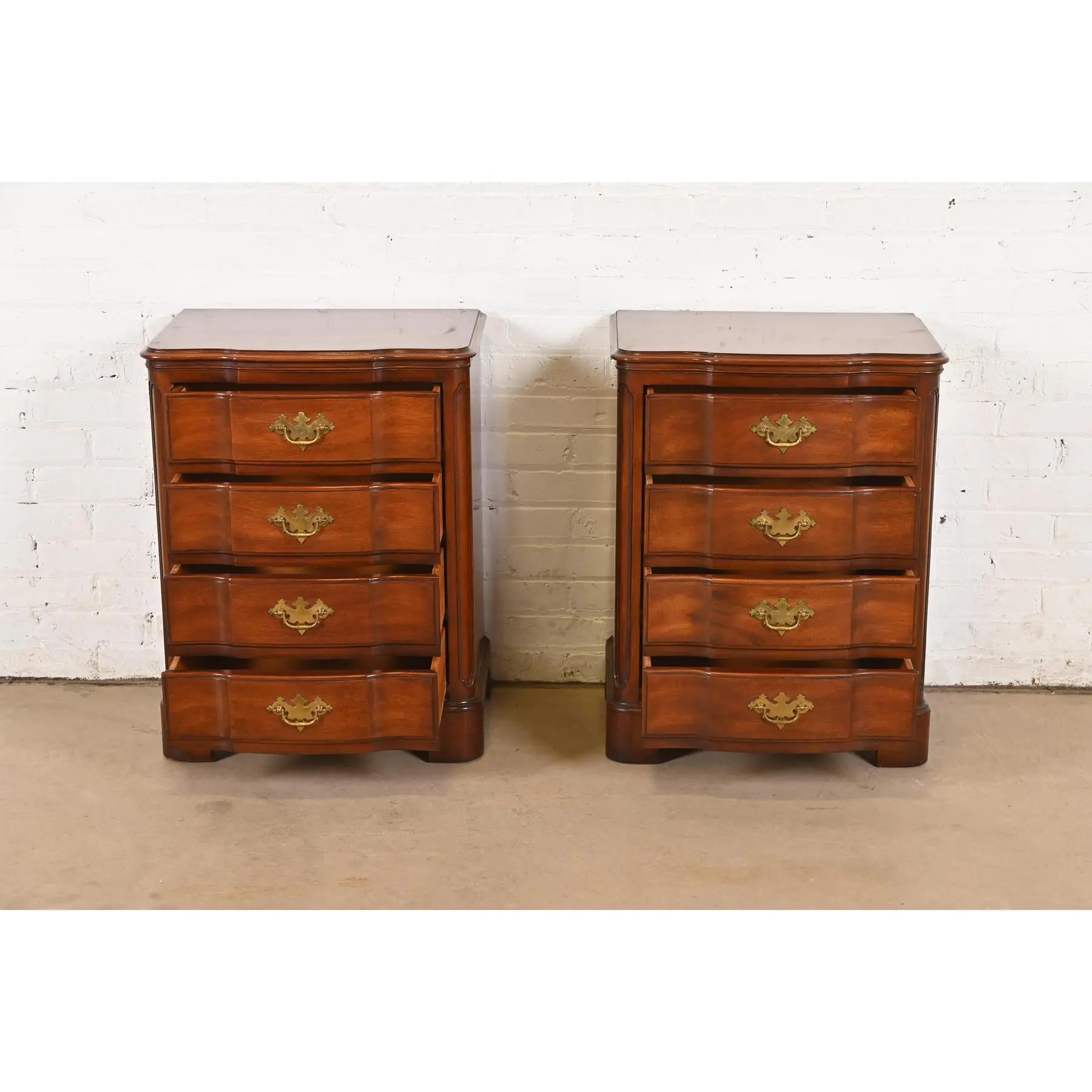 Brass John Widdicomb Georgian Solid Mahogany Four-Drawer Bedside Chests, Circa 1940s For Sale