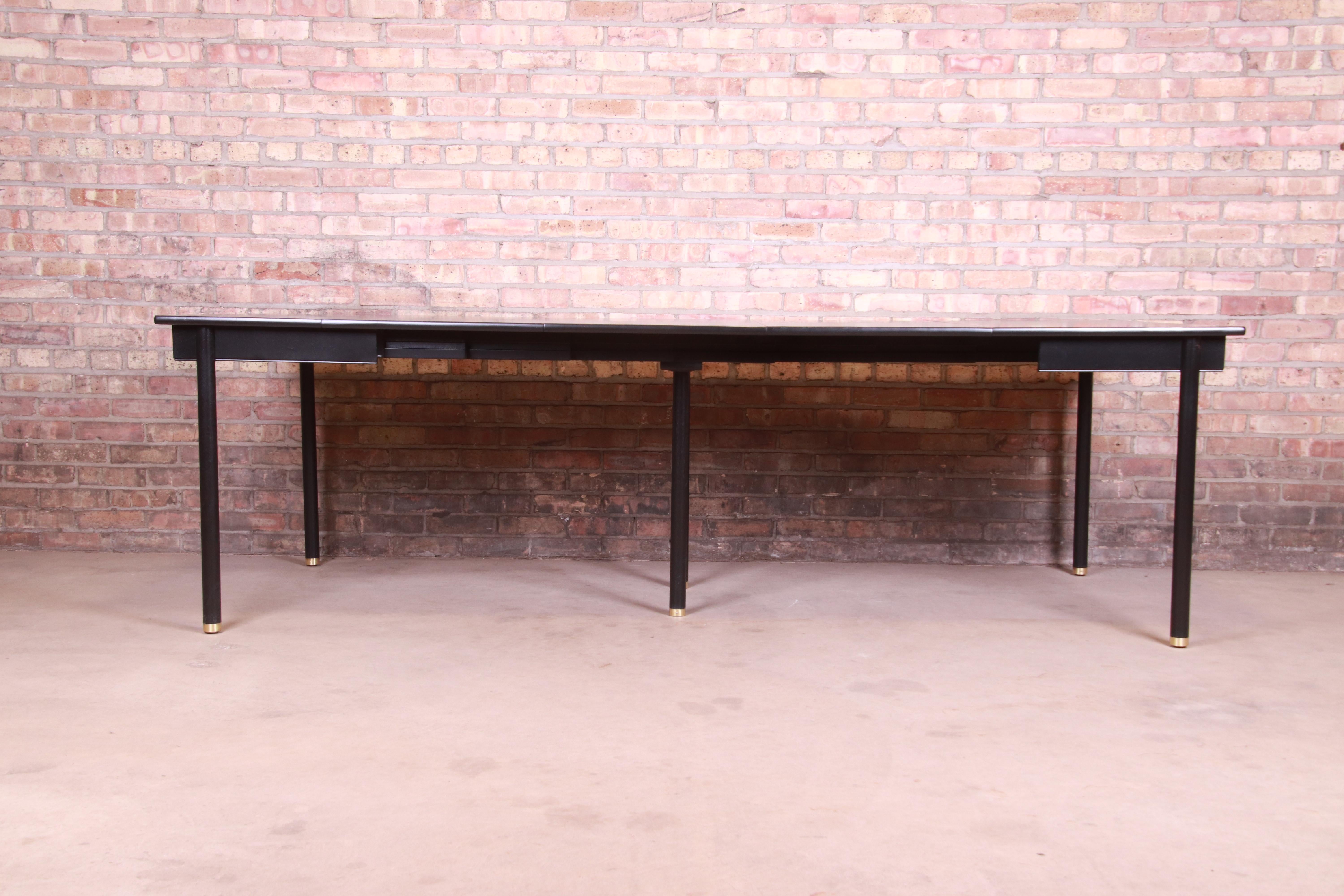 Mid-Century Modern John Widdicomb Hollywood Regency Black Lacquered Dining Table, Newly Refinished For Sale