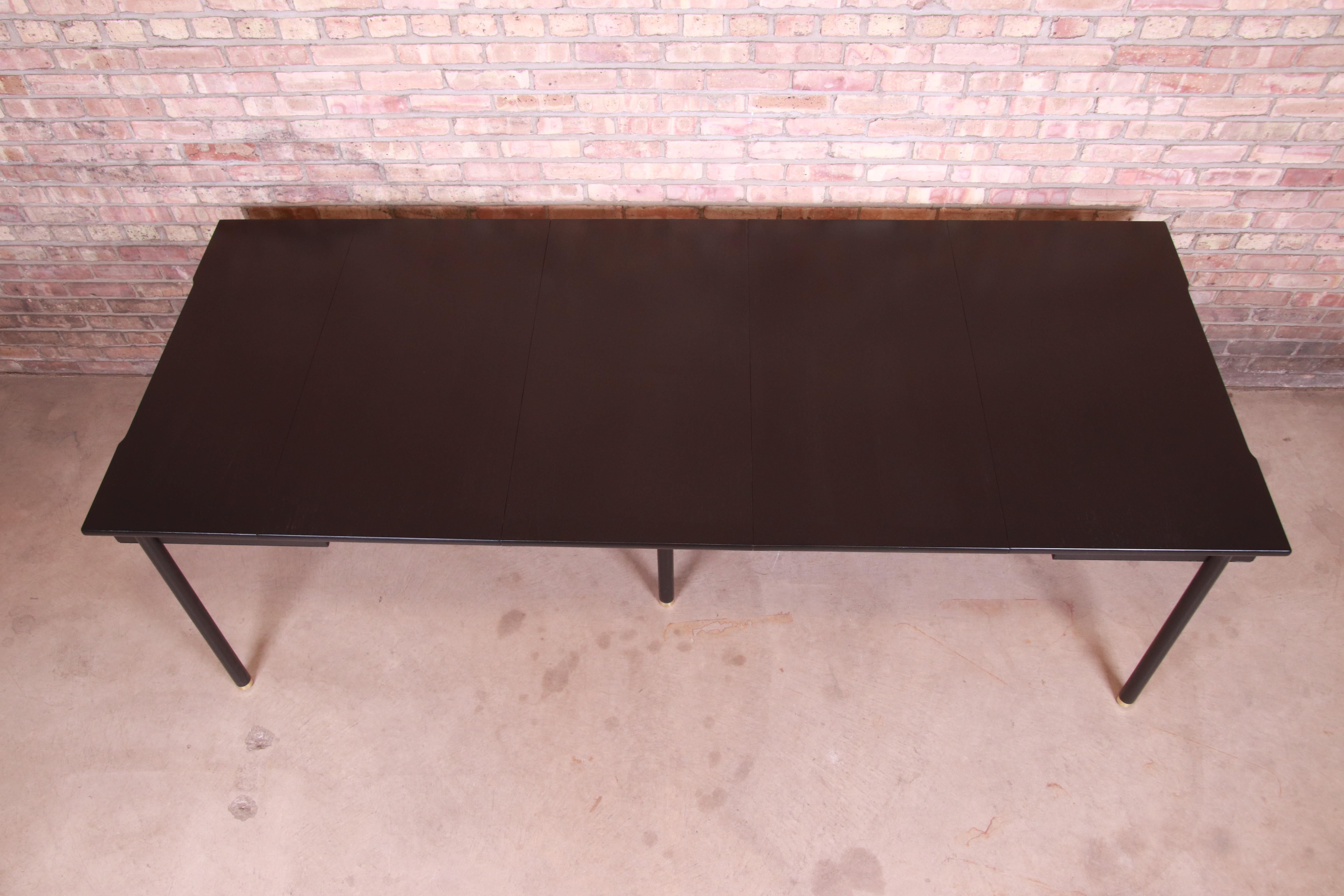 Mid-20th Century John Widdicomb Hollywood Regency Black Lacquered Dining Table, Newly Refinished For Sale