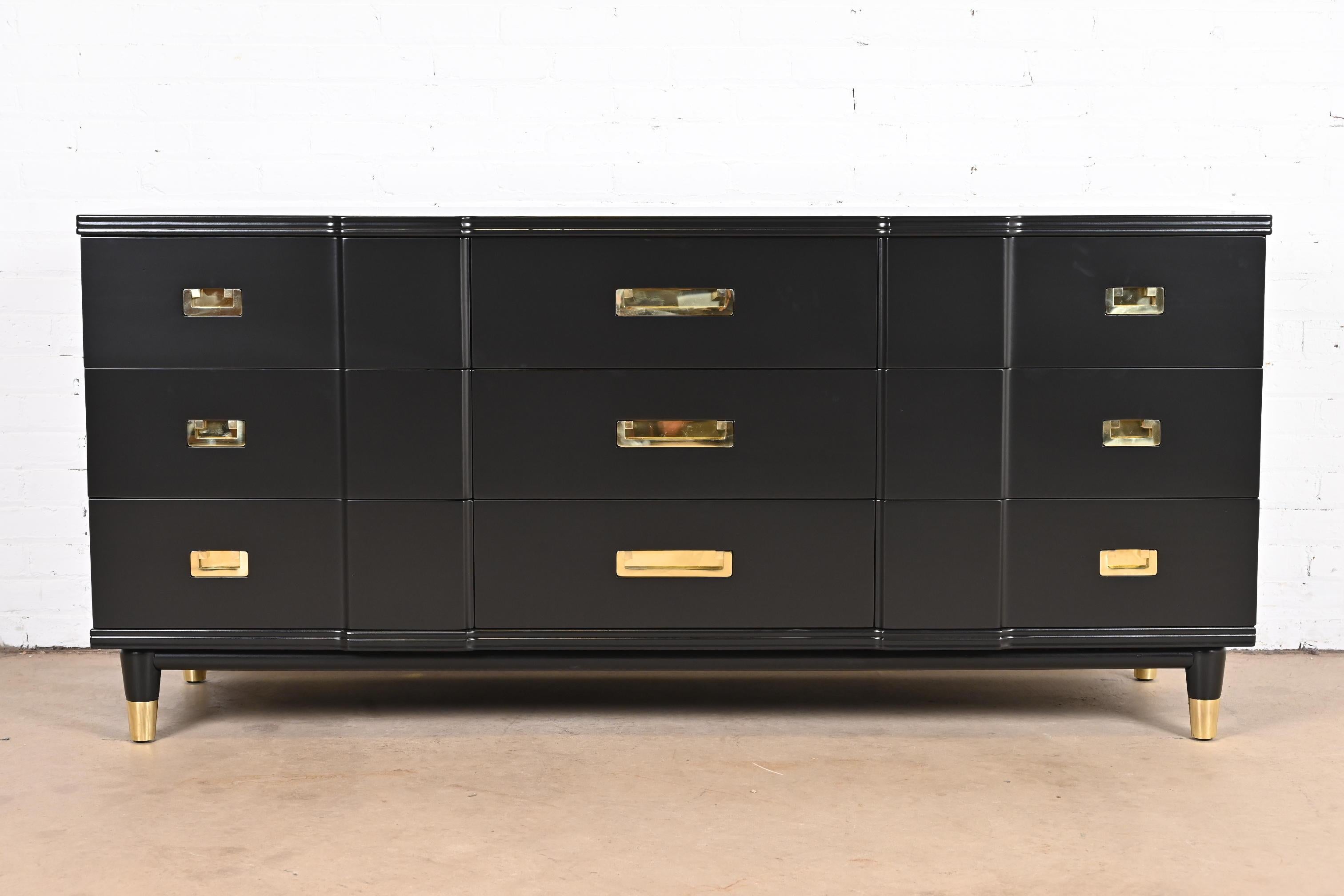 Mid-Century Modern John Widdicomb Hollywood Regency Black Lacquered Dresser, Newly Refinished For Sale