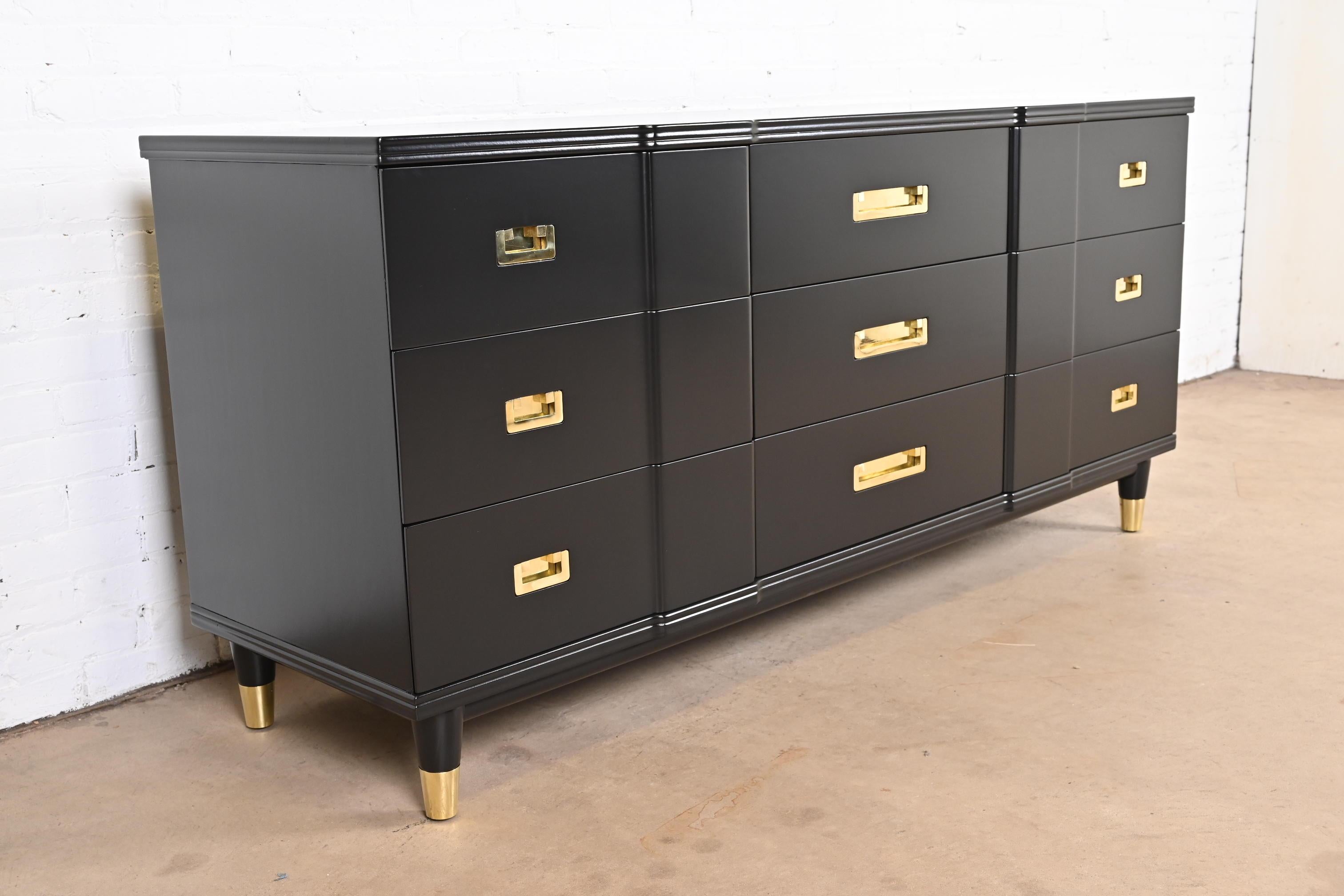 Mid-20th Century John Widdicomb Hollywood Regency Black Lacquered Dresser, Newly Refinished For Sale
