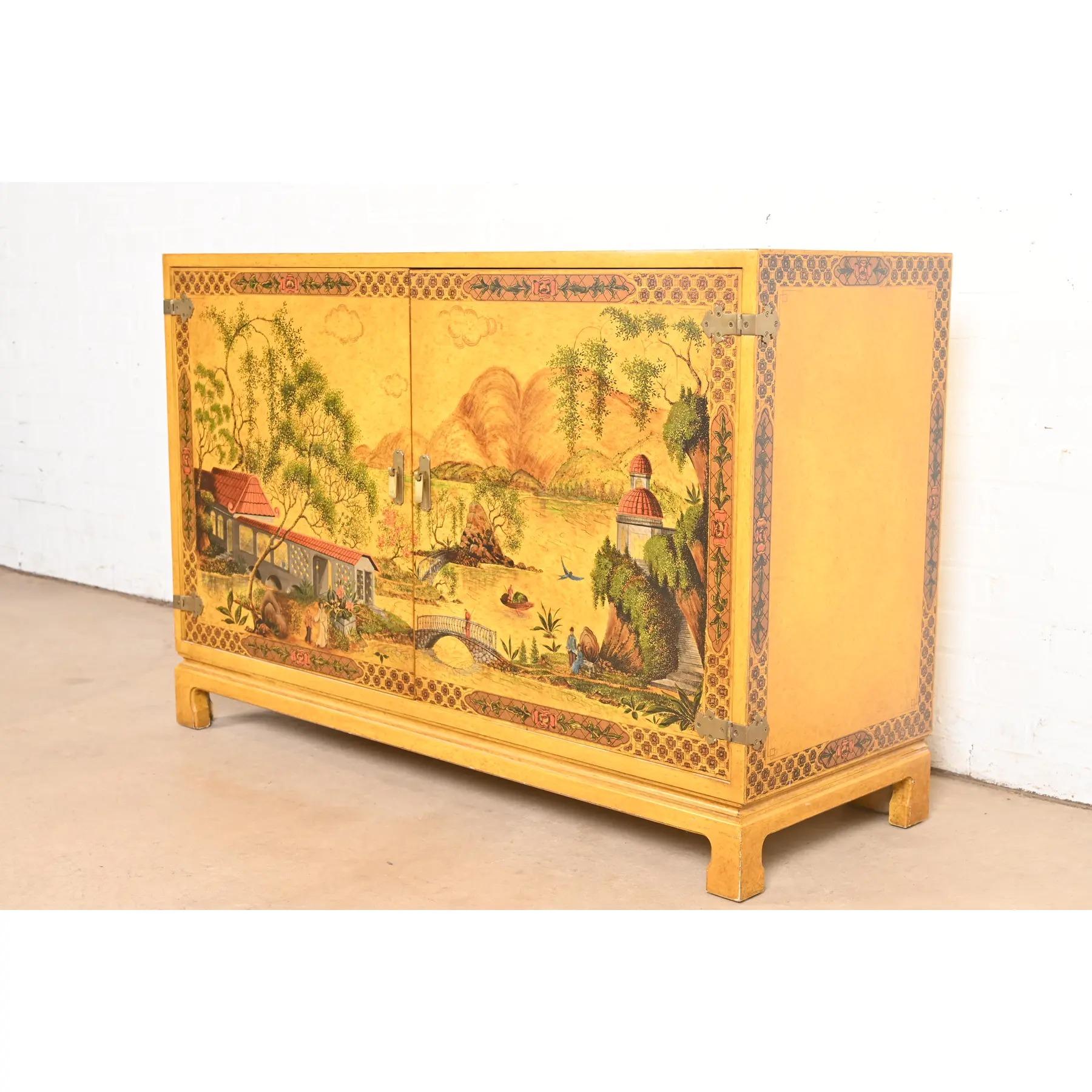 John Widdicomb Hollywood Regency Chinoiserie Hand-Painted Lacquered Bar Cabinet In Good Condition For Sale In South Bend, IN