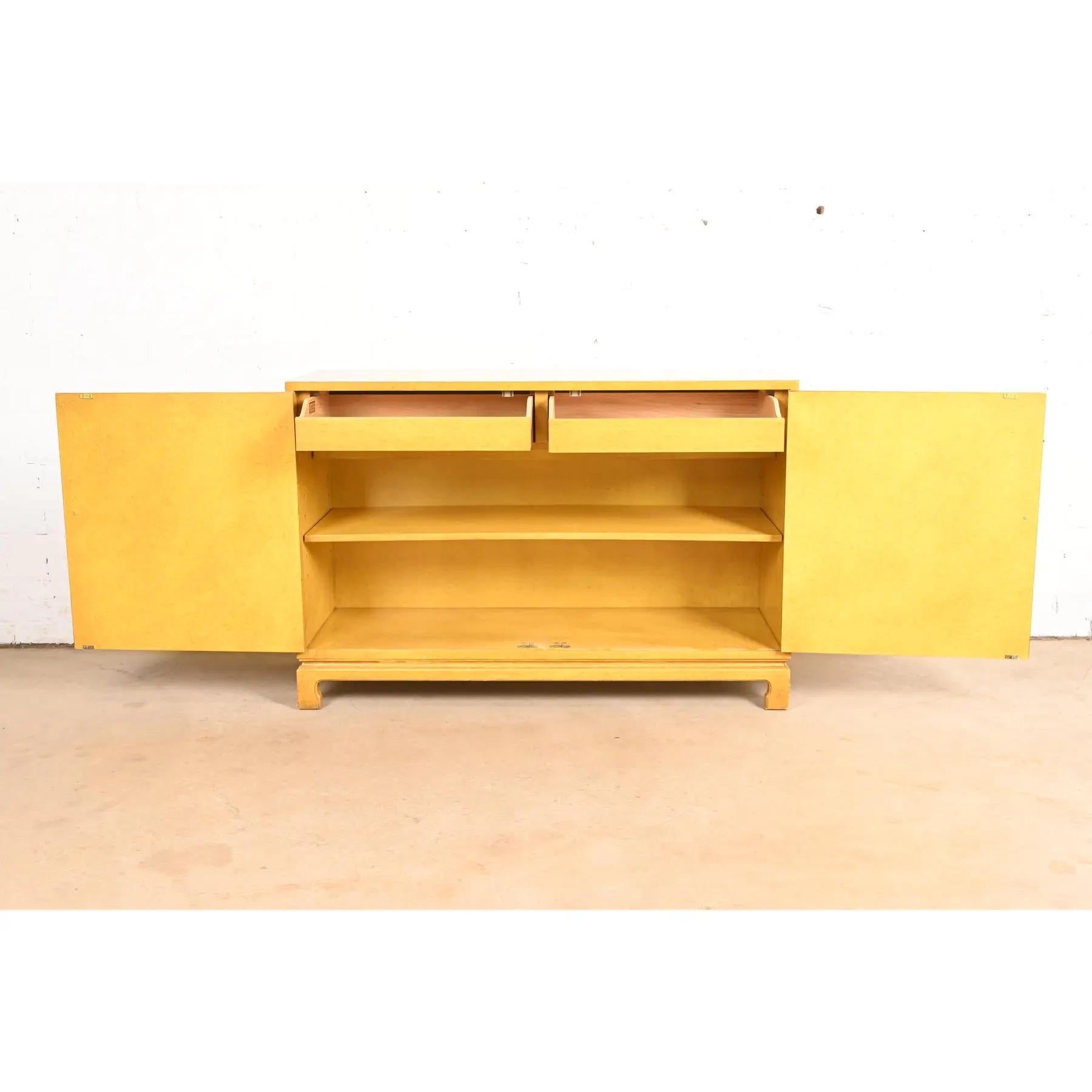 Brass John Widdicomb Hollywood Regency Chinoiserie Hand-Painted Lacquered Bar Cabinet For Sale